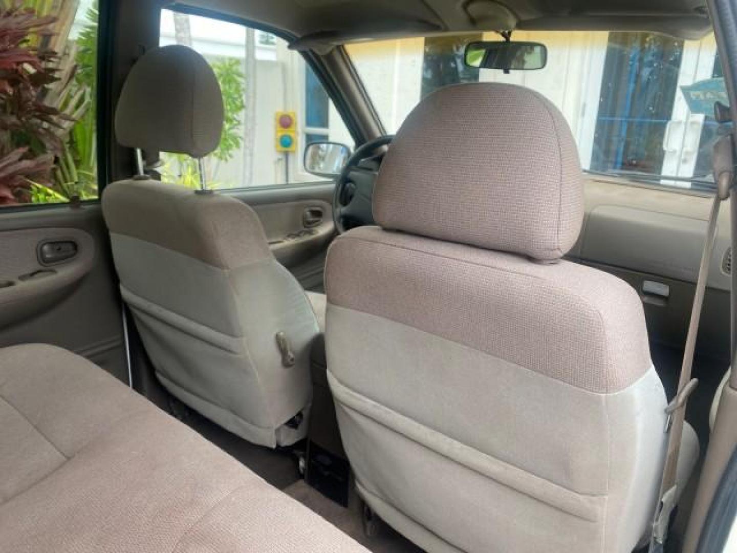 2002 White /Gray Kia Sportage SUV LOW MILES 37,679 (KNDJB723325) with an 2.0L DOHC MPFI 16-Valve Inline 4-Cyl Engine engine, Automatic transmission, located at 4701 North Dixie Hwy, Pompano Beach, FL, 33064, (954) 422-2889, 26.240938, -80.123474 - OUR WEBPAGE FLORIDACARS1.COM HAS OVER 100 PHOTOS AND FREE CARFAX LINK 2002 KIA SPORTAGE VIN: KNDJB723325123795 K N D J B 7 2 3 3 2 5 1 2 3 7 9 5 4 DOOR WAGON/SPORT UTILITY 2.0L I4 F DOHC 16V GASOLINE REAR WHEEL DRIVE Features Air Conditioning Alloy Wheels AM/FM Stereo Automatic Transmission CD Audio - Photo#99