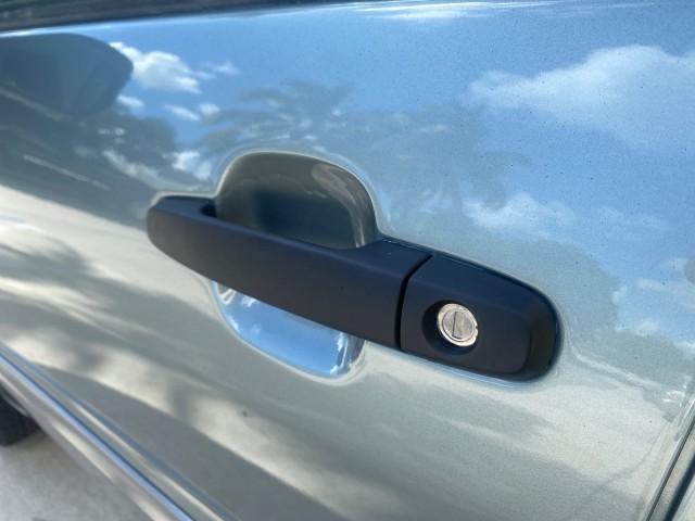 2005 Titanium Metallic /Taupe Toyota RAV4 LOW MILES 46,167 18 SERVICES (JTEGD20V650) with an 2.4L DOHC SFI 16-Valve VVT-i 4-Cyl Engine engine, Automatic transmission, located at 4701 North Dixie Hwy, Pompano Beach, FL, 33064, (954) 422-2889, 26.240938, -80.123474 - OUR WEBPAGE FLORIDACARS1.COM HAS OVER 100 PHOTOS AND FREE CARFAX LINK 2005 TOYOTA RAV4 VIN: JTEGD20V650076982 J T E G D 2 0 V 6 5 0 0 7 6 9 8 2 4 DOOR WAGON/SPORT UTILITY 2.4L I4 F DOHC 16V GASOLINE FRONT WHEEL DRIVE Features ABS Brakes Air Conditioning AM/FM Stereo Automatic Transmission Cassette P - Photo#28