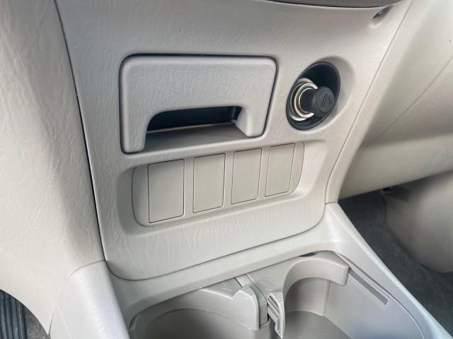 2005 Titanium Metallic /Taupe Toyota RAV4 LOW MILES 46,167 18 SERVICES (JTEGD20V650) with an 2.4L DOHC SFI 16-Valve VVT-i 4-Cyl Engine engine, Automatic transmission, located at 4701 North Dixie Hwy, Pompano Beach, FL, 33064, (954) 422-2889, 26.240938, -80.123474 - OUR WEBPAGE FLORIDACARS1.COM HAS OVER 100 PHOTOS AND FREE CARFAX LINK 2005 TOYOTA RAV4 VIN: JTEGD20V650076982 J T E G D 2 0 V 6 5 0 0 7 6 9 8 2 4 DOOR WAGON/SPORT UTILITY 2.4L I4 F DOHC 16V GASOLINE FRONT WHEEL DRIVE Features ABS Brakes Air Conditioning AM/FM Stereo Automatic Transmission Cassette P - Photo#49