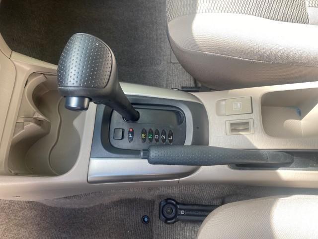 2005 Titanium Metallic /Taupe Toyota RAV4 LOW MILES 46,167 18 SERVICES (JTEGD20V650) with an 2.4L DOHC SFI 16-Valve VVT-i 4-Cyl Engine engine, Automatic transmission, located at 4701 North Dixie Hwy, Pompano Beach, FL, 33064, (954) 422-2889, 26.240938, -80.123474 - OUR WEBPAGE FLORIDACARS1.COM HAS OVER 100 PHOTOS AND FREE CARFAX LINK 2005 TOYOTA RAV4 VIN: JTEGD20V650076982 J T E G D 2 0 V 6 5 0 0 7 6 9 8 2 4 DOOR WAGON/SPORT UTILITY 2.4L I4 F DOHC 16V GASOLINE FRONT WHEEL DRIVE Features ABS Brakes Air Conditioning AM/FM Stereo Automatic Transmission Cassette P - Photo#52