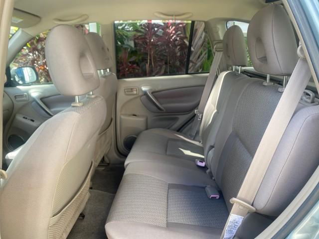 2005 Titanium Metallic /Taupe Toyota RAV4 LOW MILES 46,167 18 SERVICES (JTEGD20V650) with an 2.4L DOHC SFI 16-Valve VVT-i 4-Cyl Engine engine, Automatic transmission, located at 4701 North Dixie Hwy, Pompano Beach, FL, 33064, (954) 422-2889, 26.240938, -80.123474 - OUR WEBPAGE FLORIDACARS1.COM HAS OVER 100 PHOTOS AND FREE CARFAX LINK 2005 TOYOTA RAV4 VIN: JTEGD20V650076982 J T E G D 2 0 V 6 5 0 0 7 6 9 8 2 4 DOOR WAGON/SPORT UTILITY 2.4L I4 F DOHC 16V GASOLINE FRONT WHEEL DRIVE Features ABS Brakes Air Conditioning AM/FM Stereo Automatic Transmission Cassette P - Photo#67