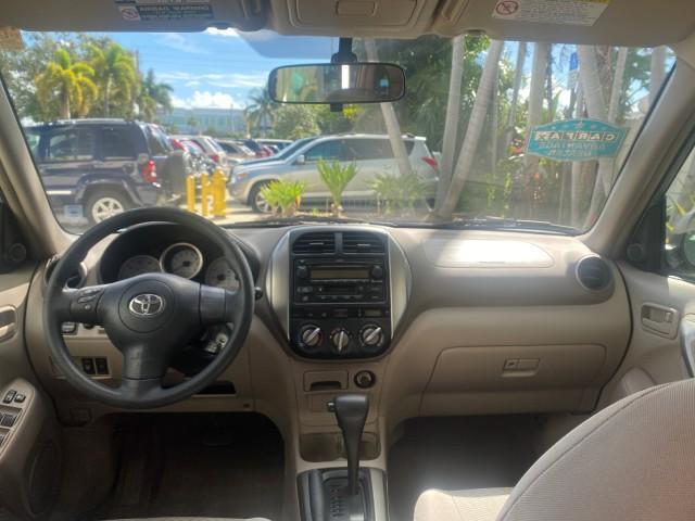 2005 Titanium Metallic /Taupe Toyota RAV4 LOW MILES 46,167 18 SERVICES (JTEGD20V650) with an 2.4L DOHC SFI 16-Valve VVT-i 4-Cyl Engine engine, Automatic transmission, located at 4701 North Dixie Hwy, Pompano Beach, FL, 33064, (954) 422-2889, 26.240938, -80.123474 - OUR WEBPAGE FLORIDACARS1.COM HAS OVER 100 PHOTOS AND FREE CARFAX LINK 2005 TOYOTA RAV4 VIN: JTEGD20V650076982 J T E G D 2 0 V 6 5 0 0 7 6 9 8 2 4 DOOR WAGON/SPORT UTILITY 2.4L I4 F DOHC 16V GASOLINE FRONT WHEEL DRIVE Features ABS Brakes Air Conditioning AM/FM Stereo Automatic Transmission Cassette P - Photo#72