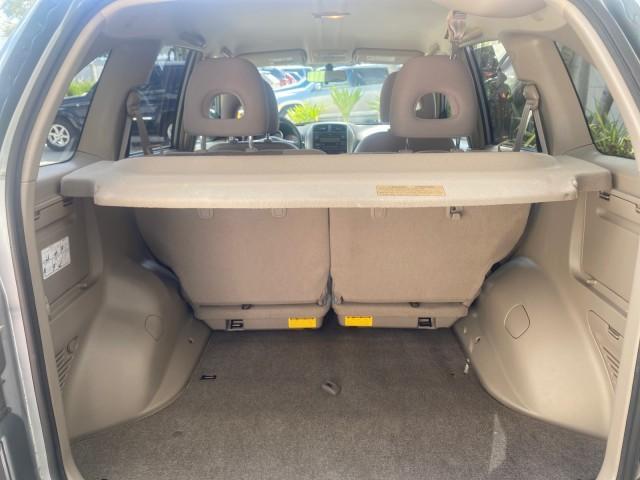 2005 Titanium Metallic /Taupe Toyota RAV4 LOW MILES 46,167 18 SERVICES (JTEGD20V650) with an 2.4L DOHC SFI 16-Valve VVT-i 4-Cyl Engine engine, Automatic transmission, located at 4701 North Dixie Hwy, Pompano Beach, FL, 33064, (954) 422-2889, 26.240938, -80.123474 - OUR WEBPAGE FLORIDACARS1.COM HAS OVER 100 PHOTOS AND FREE CARFAX LINK 2005 TOYOTA RAV4 VIN: JTEGD20V650076982 J T E G D 2 0 V 6 5 0 0 7 6 9 8 2 4 DOOR WAGON/SPORT UTILITY 2.4L I4 F DOHC 16V GASOLINE FRONT WHEEL DRIVE Features ABS Brakes Air Conditioning AM/FM Stereo Automatic Transmission Cassette P - Photo#85