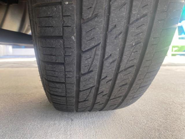 2005 Titanium Metallic /Taupe Toyota RAV4 LOW MILES 46,167 18 SERVICES (JTEGD20V650) with an 2.4L DOHC SFI 16-Valve VVT-i 4-Cyl Engine engine, Automatic transmission, located at 4701 North Dixie Hwy, Pompano Beach, FL, 33064, (954) 422-2889, 26.240938, -80.123474 - OUR WEBPAGE FLORIDACARS1.COM HAS OVER 100 PHOTOS AND FREE CARFAX LINK 2005 TOYOTA RAV4 VIN: JTEGD20V650076982 J T E G D 2 0 V 6 5 0 0 7 6 9 8 2 4 DOOR WAGON/SPORT UTILITY 2.4L I4 F DOHC 16V GASOLINE FRONT WHEEL DRIVE Features ABS Brakes Air Conditioning AM/FM Stereo Automatic Transmission Cassette P - Photo#89