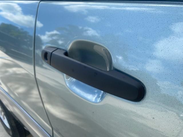 2005 Titanium Metallic /Taupe Toyota RAV4 LOW MILES 46,167 18 SERVICES (JTEGD20V650) with an 2.4L DOHC SFI 16-Valve VVT-i 4-Cyl Engine engine, Automatic transmission, located at 4701 North Dixie Hwy, Pompano Beach, FL, 33064, (954) 422-2889, 26.240938, -80.123474 - OUR WEBPAGE FLORIDACARS1.COM HAS OVER 100 PHOTOS AND FREE CARFAX LINK 2005 TOYOTA RAV4 VIN: JTEGD20V650076982 J T E G D 2 0 V 6 5 0 0 7 6 9 8 2 4 DOOR WAGON/SPORT UTILITY 2.4L I4 F DOHC 16V GASOLINE FRONT WHEEL DRIVE Features ABS Brakes Air Conditioning AM/FM Stereo Automatic Transmission Cassette P - Photo#91