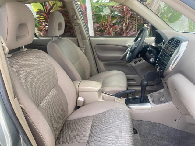 2005 Titanium Metallic /Taupe Toyota RAV4 LOW MILES 46,167 18 SERVICES (JTEGD20V650) with an 2.4L DOHC SFI 16-Valve VVT-i 4-Cyl Engine engine, Automatic transmission, located at 4701 North Dixie Hwy, Pompano Beach, FL, 33064, (954) 422-2889, 26.240938, -80.123474 - OUR WEBPAGE FLORIDACARS1.COM HAS OVER 100 PHOTOS AND FREE CARFAX LINK 2005 TOYOTA RAV4 VIN: JTEGD20V650076982 J T E G D 2 0 V 6 5 0 0 7 6 9 8 2 4 DOOR WAGON/SPORT UTILITY 2.4L I4 F DOHC 16V GASOLINE FRONT WHEEL DRIVE Features ABS Brakes Air Conditioning AM/FM Stereo Automatic Transmission Cassette P - Photo#95