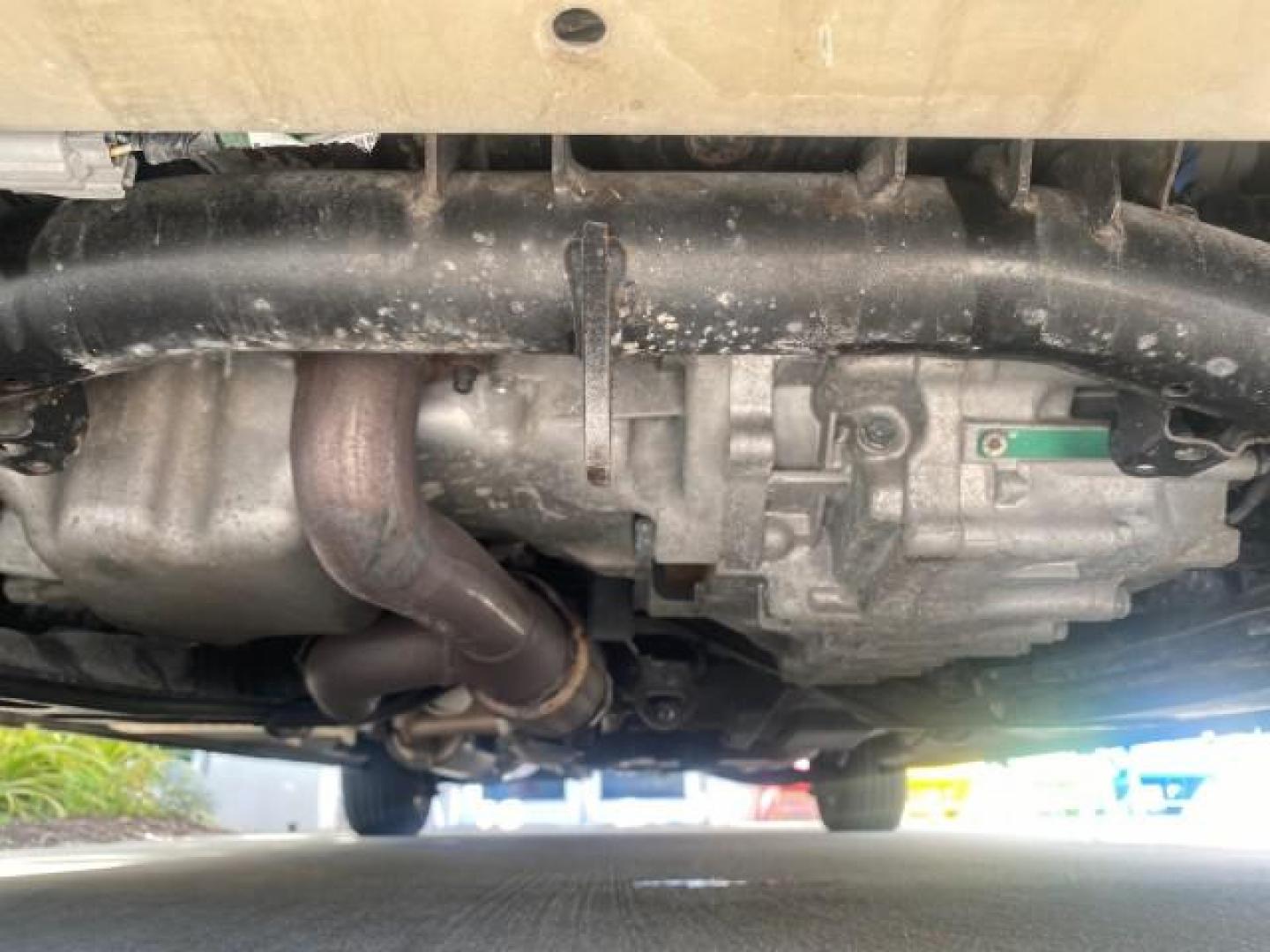 2010 Slate Green Metallic /Gray Honda Odyssey EX-L LOW MILES 52,543 1 OWNER FL (5FNRL3H62AB) with an 3.5L SOHC MPFI 24-Valve i-VTEC V6 Engine engine, Automatic transmission, located at 4701 North Dixie Hwy, Pompano Beach, FL, 33064, (954) 422-2889, 26.240938, -80.123474 - OUR WEBPAGE FLORIDACARS1.COM HAS OVER 100 PHOTOS AND FREE CARFAX LINK 2010 HONDA ODYSSEY EX-L VIN: 5FNRL3H62AB112651 5 F N R L 3 H 6 2 A B 1 1 2 6 5 1 VAN 3.5L V6 F SOHC 24V GASOLINE FRONT WHEEL DRIVE Features ABS Brakes Air Conditioning Alloy Wheels AM/FM Stereo Automatic Transmission Auxiliary Aud - Photo#21