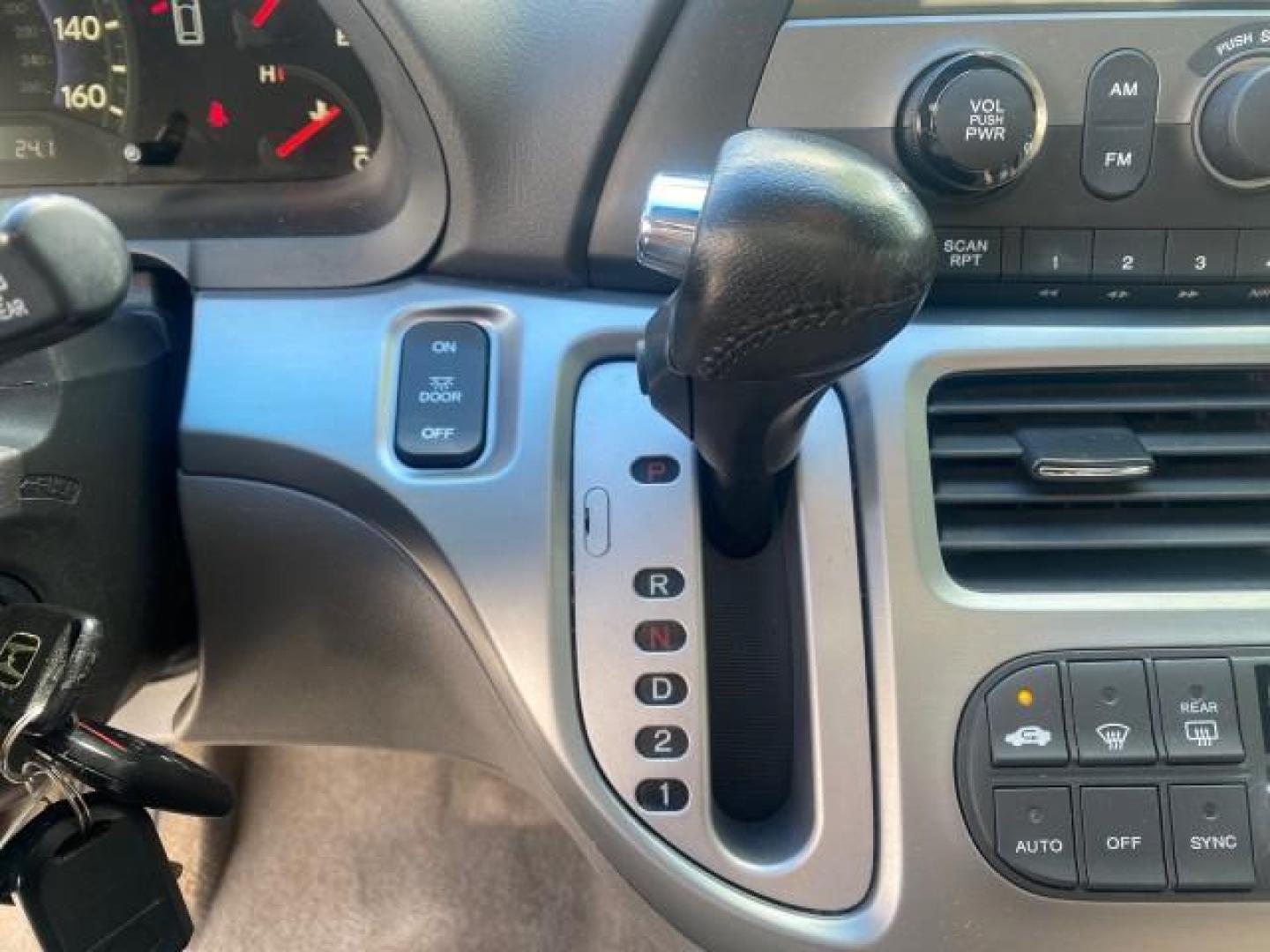 2010 Slate Green Metallic /Gray Honda Odyssey EX-L LOW MILES 52,543 1 OWNER FL (5FNRL3H62AB) with an 3.5L SOHC MPFI 24-Valve i-VTEC V6 Engine engine, Automatic transmission, located at 4701 North Dixie Hwy, Pompano Beach, FL, 33064, (954) 422-2889, 26.240938, -80.123474 - OUR WEBPAGE FLORIDACARS1.COM HAS OVER 100 PHOTOS AND FREE CARFAX LINK 2010 HONDA ODYSSEY EX-L VIN: 5FNRL3H62AB112651 5 F N R L 3 H 6 2 A B 1 1 2 6 5 1 VAN 3.5L V6 F SOHC 24V GASOLINE FRONT WHEEL DRIVE Features ABS Brakes Air Conditioning Alloy Wheels AM/FM Stereo Automatic Transmission Auxiliary Aud - Photo#49
