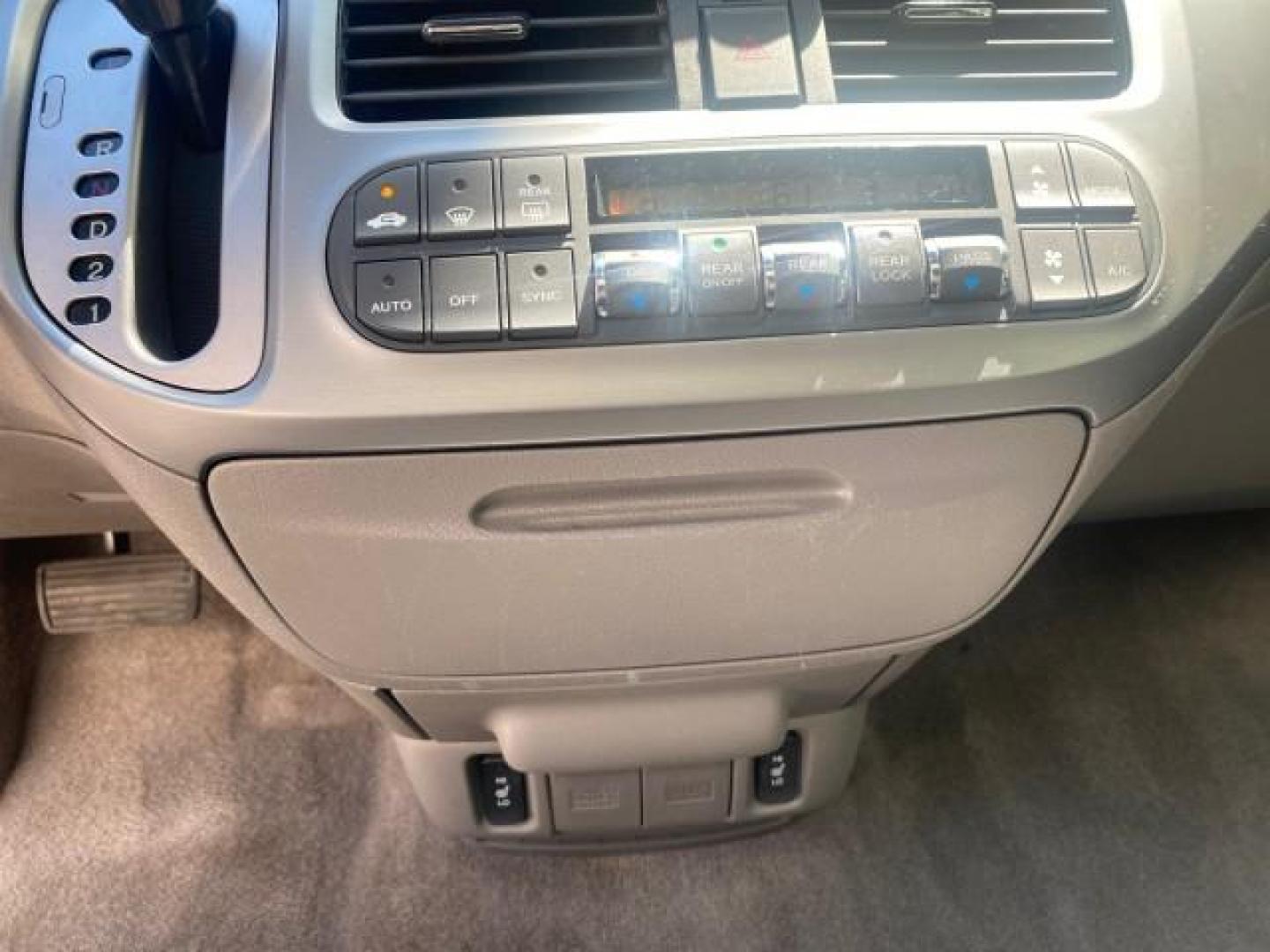 2010 Slate Green Metallic /Gray Honda Odyssey EX-L LOW MILES 52,543 1 OWNER FL (5FNRL3H62AB) with an 3.5L SOHC MPFI 24-Valve i-VTEC V6 Engine engine, Automatic transmission, located at 4701 North Dixie Hwy, Pompano Beach, FL, 33064, (954) 422-2889, 26.240938, -80.123474 - OUR WEBPAGE FLORIDACARS1.COM HAS OVER 100 PHOTOS AND FREE CARFAX LINK 2010 HONDA ODYSSEY EX-L VIN: 5FNRL3H62AB112651 5 F N R L 3 H 6 2 A B 1 1 2 6 5 1 VAN 3.5L V6 F SOHC 24V GASOLINE FRONT WHEEL DRIVE Features ABS Brakes Air Conditioning Alloy Wheels AM/FM Stereo Automatic Transmission Auxiliary Aud - Photo#51