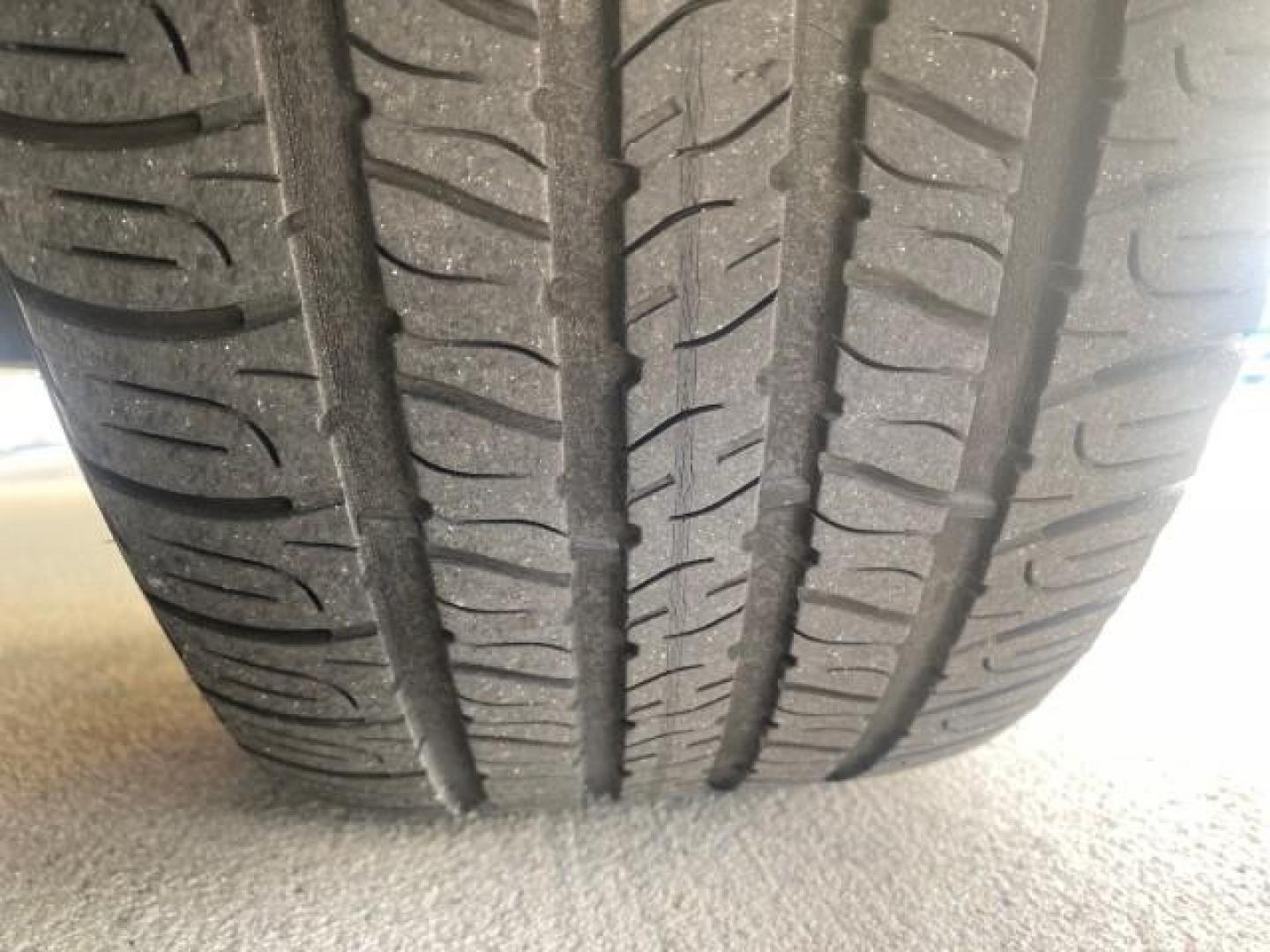 2010 Slate Green Metallic /Gray Honda Odyssey EX-L LOW MILES 52,543 1 OWNER FL (5FNRL3H62AB) with an 3.5L SOHC MPFI 24-Valve i-VTEC V6 Engine engine, Automatic transmission, located at 4701 North Dixie Hwy, Pompano Beach, FL, 33064, (954) 422-2889, 26.240938, -80.123474 - OUR WEBPAGE FLORIDACARS1.COM HAS OVER 100 PHOTOS AND FREE CARFAX LINK 2010 HONDA ODYSSEY EX-L VIN: 5FNRL3H62AB112651 5 F N R L 3 H 6 2 A B 1 1 2 6 5 1 VAN 3.5L V6 F SOHC 24V GASOLINE FRONT WHEEL DRIVE Features ABS Brakes Air Conditioning Alloy Wheels AM/FM Stereo Automatic Transmission Auxiliary Aud - Photo#83