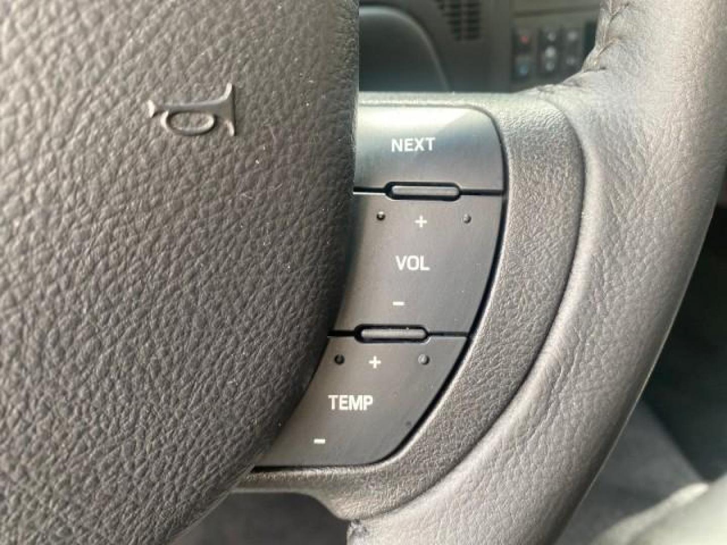 2008 Black /Black Lincoln Town Car Limited LOW MILES 70,308 BLACK (2LNHM82W08X) with an 4.6L SOHC EFI V8 Engine engine, Automatic transmission, located at 4701 North Dixie Hwy, Pompano Beach, FL, 33064, (954) 422-2889, 26.240938, -80.123474 - OUR WEBPAGE FLORIDACARS1.COM HAS OVER 100 PHOTOS AND FREE CARFAX LINK 2008 LINCOLN TOWN CAR SIGNATURE LIMITED VIN: 2LNHM82W08X641102 2 L N H M 8 2 W 0 8 X 6 4 1 1 0 2 SEDAN 4 DR 4.6L V8 F SOHC GASOLINE REAR WHEEL DRIVE Features ABS Brakes Air Conditioning Alloy Wheels AM/FM Stereo Automatic Transmis - Photo#41