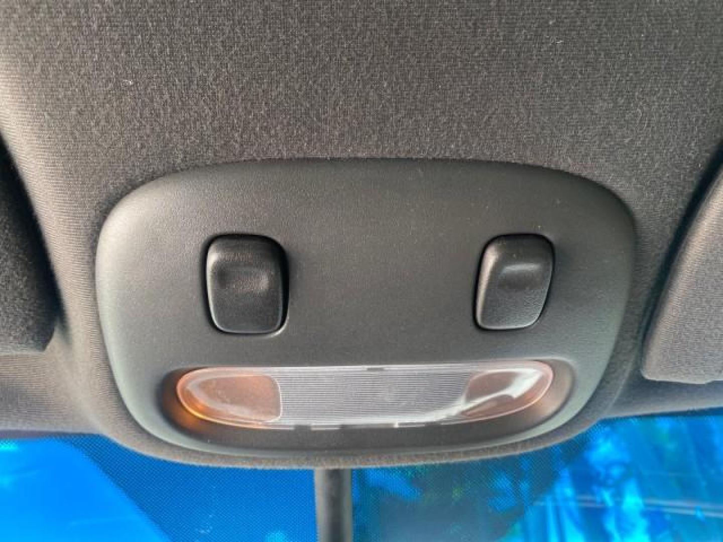 2008 Black /Black Lincoln Town Car Limited LOW MILES 70,308 BLACK (2LNHM82W08X) with an 4.6L SOHC EFI V8 Engine engine, Automatic transmission, located at 4701 North Dixie Hwy, Pompano Beach, FL, 33064, (954) 422-2889, 26.240938, -80.123474 - OUR WEBPAGE FLORIDACARS1.COM HAS OVER 100 PHOTOS AND FREE CARFAX LINK 2008 LINCOLN TOWN CAR SIGNATURE LIMITED VIN: 2LNHM82W08X641102 2 L N H M 8 2 W 0 8 X 6 4 1 1 0 2 SEDAN 4 DR 4.6L V8 F SOHC GASOLINE REAR WHEEL DRIVE Features ABS Brakes Air Conditioning Alloy Wheels AM/FM Stereo Automatic Transmis - Photo#53