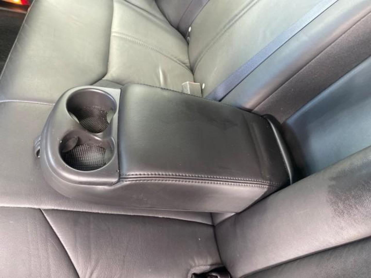 2008 Black /Black Lincoln Town Car Limited LOW MILES 70,308 BLACK (2LNHM82W08X) with an 4.6L SOHC EFI V8 Engine engine, Automatic transmission, located at 4701 North Dixie Hwy, Pompano Beach, FL, 33064, (954) 422-2889, 26.240938, -80.123474 - OUR WEBPAGE FLORIDACARS1.COM HAS OVER 100 PHOTOS AND FREE CARFAX LINK 2008 LINCOLN TOWN CAR SIGNATURE LIMITED VIN: 2LNHM82W08X641102 2 L N H M 8 2 W 0 8 X 6 4 1 1 0 2 SEDAN 4 DR 4.6L V8 F SOHC GASOLINE REAR WHEEL DRIVE Features ABS Brakes Air Conditioning Alloy Wheels AM/FM Stereo Automatic Transmis - Photo#57