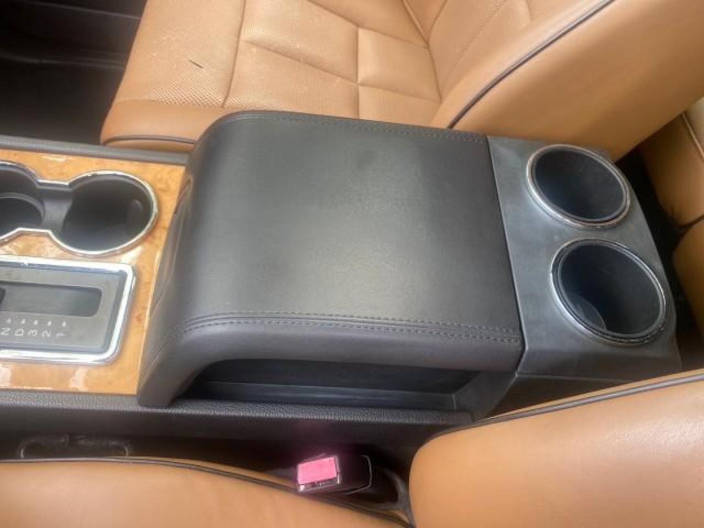2011 White Platinum Tri-Coat Metallic /Stone Lincoln Navigator 1 OWNER FLORIDA SUNROOF (5LMJJ2H50BE) with an 5.4L SOHC 24-Valve V8 FFV Engine engine, Automatic transmission, located at 4701 North Dixie Hwy, Pompano Beach, FL, 33064, (954) 422-2889, 26.240938, -80.123474 - OUR WEBPAGE FLORIDACARS1.COM HAS OVER 100 PHOTOS AND FREE CARFAX LINK 2011 LINCOLN NAVIGATOR VIN: 5LMJJ2H50BEJ08212 5 L M J J 2 H 5 0 B E J 0 8 2 1 2 4 DOOR WAGON/SPORT UTILITY 5.4L V8 F SOHC 24V FLEX FUEL REAR WHEEL DRIVE Features A/C Seat(s) ABS Brakes Air Conditioning Alloy Wheels AM/FM Stereo Au - Photo#52