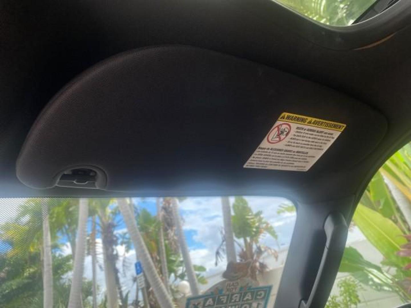 2011 White Platinum Tri-Coat Metallic /Stone Lincoln Navigator 1 OWNER FLORIDA SUNROOF (5LMJJ2H50BE) with an 5.4L SOHC 24-Valve V8 FFV Engine engine, Automatic transmission, located at 4701 North Dixie Hwy, Pompano Beach, FL, 33064, (954) 422-2889, 26.240938, -80.123474 - OUR WEBPAGE FLORIDACARS1.COM HAS OVER 100 PHOTOS AND FREE CARFAX LINK 2011 LINCOLN NAVIGATOR VIN: 5LMJJ2H50BEJ08212 5 L M J J 2 H 5 0 B E J 0 8 2 1 2 4 DOOR WAGON/SPORT UTILITY 5.4L V8 F SOHC 24V FLEX FUEL REAR WHEEL DRIVE Features A/C Seat(s) ABS Brakes Air Conditioning Alloy Wheels AM/FM Stereo Au - Photo#57