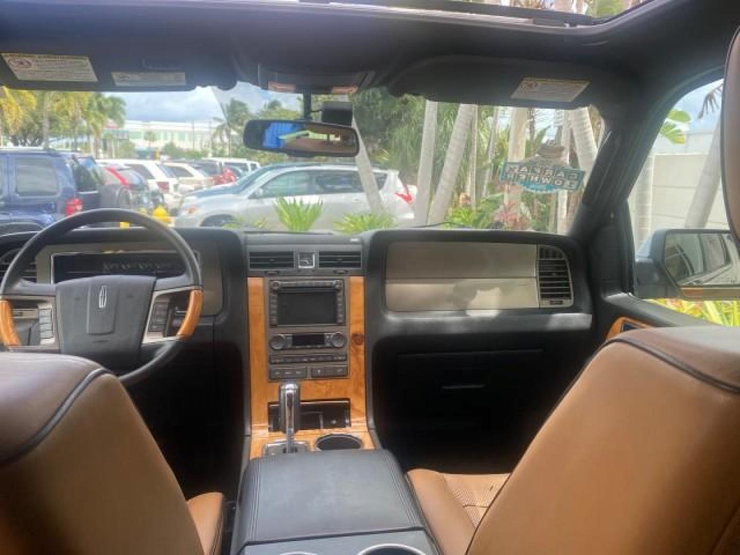 2011 White Platinum Tri-Coat Metallic /Stone Lincoln Navigator 1 OWNER FLORIDA SUNROOF (5LMJJ2H50BE) with an 5.4L SOHC 24-Valve V8 FFV Engine engine, Automatic transmission, located at 4701 North Dixie Hwy, Pompano Beach, FL, 33064, (954) 422-2889, 26.240938, -80.123474 - OUR WEBPAGE FLORIDACARS1.COM HAS OVER 100 PHOTOS AND FREE CARFAX LINK 2011 LINCOLN NAVIGATOR VIN: 5LMJJ2H50BEJ08212 5 L M J J 2 H 5 0 B E J 0 8 2 1 2 4 DOOR WAGON/SPORT UTILITY 5.4L V8 F SOHC 24V FLEX FUEL REAR WHEEL DRIVE Features A/C Seat(s) ABS Brakes Air Conditioning Alloy Wheels AM/FM Stereo Au - Photo#71