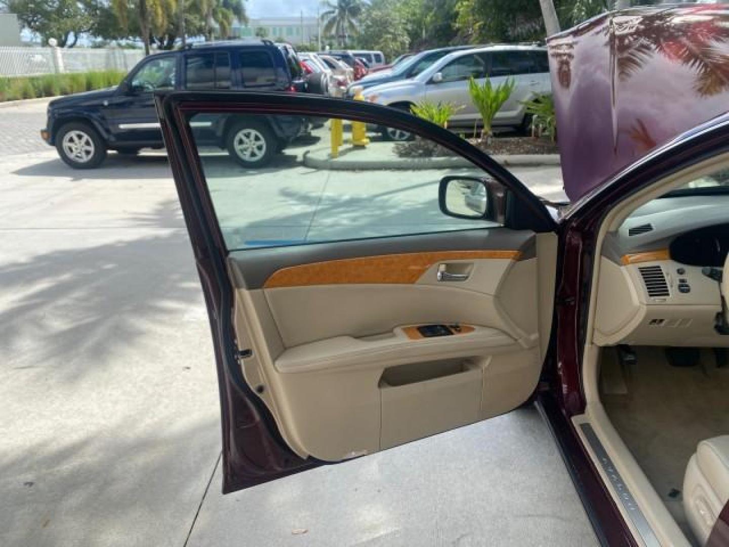 2006 Cassis Pearl /Ivory Toyota Avalon XLS LOW MILES 49,416 NAV SUNROOF (4T1BK36BX6U) with an 3.5L 24-Valve EFI DOHC V6 Engine engine, Automatic transmission, located at 4701 North Dixie Hwy, Pompano Beach, FL, 33064, (954) 422-2889, 26.240938, -80.123474 - OUR WEBPAGE FLORIDACARS1.COM HAS OVER 100 PHOTOS AND FREE CARFAX LINK 2006 TOYOTA AVALON XLS 31 MPG!! VIN: 4T1BK36BX6U147470 4 T 1 B K 3 6 B X 6 U 1 4 7 4 7 0 SEDAN 4 DR 3.5L V6 F DOHC 24V GASOLINE FRONT WHEEL DRIVE Features A/C Seat(s) ABS Brakes Air Conditioning Alloy Wheels AM/FM Stereo Automated - Photo#9