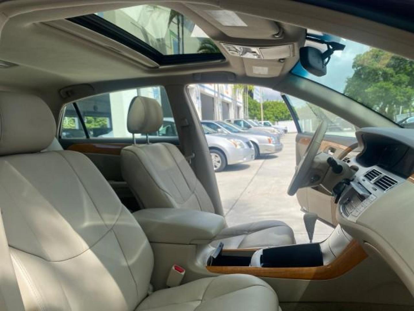 2006 Cassis Pearl /Ivory Toyota Avalon XLS LOW MILES 49,416 NAV SUNROOF (4T1BK36BX6U) with an 3.5L 24-Valve EFI DOHC V6 Engine engine, Automatic transmission, located at 4701 North Dixie Hwy, Pompano Beach, FL, 33064, (954) 422-2889, 26.240938, -80.123474 - OUR WEBPAGE FLORIDACARS1.COM HAS OVER 100 PHOTOS AND FREE CARFAX LINK 2006 TOYOTA AVALON XLS 31 MPG!! VIN: 4T1BK36BX6U147470 4 T 1 B K 3 6 B X 6 U 1 4 7 4 7 0 SEDAN 4 DR 3.5L V6 F DOHC 24V GASOLINE FRONT WHEEL DRIVE Features A/C Seat(s) ABS Brakes Air Conditioning Alloy Wheels AM/FM Stereo Automated - Photo#12