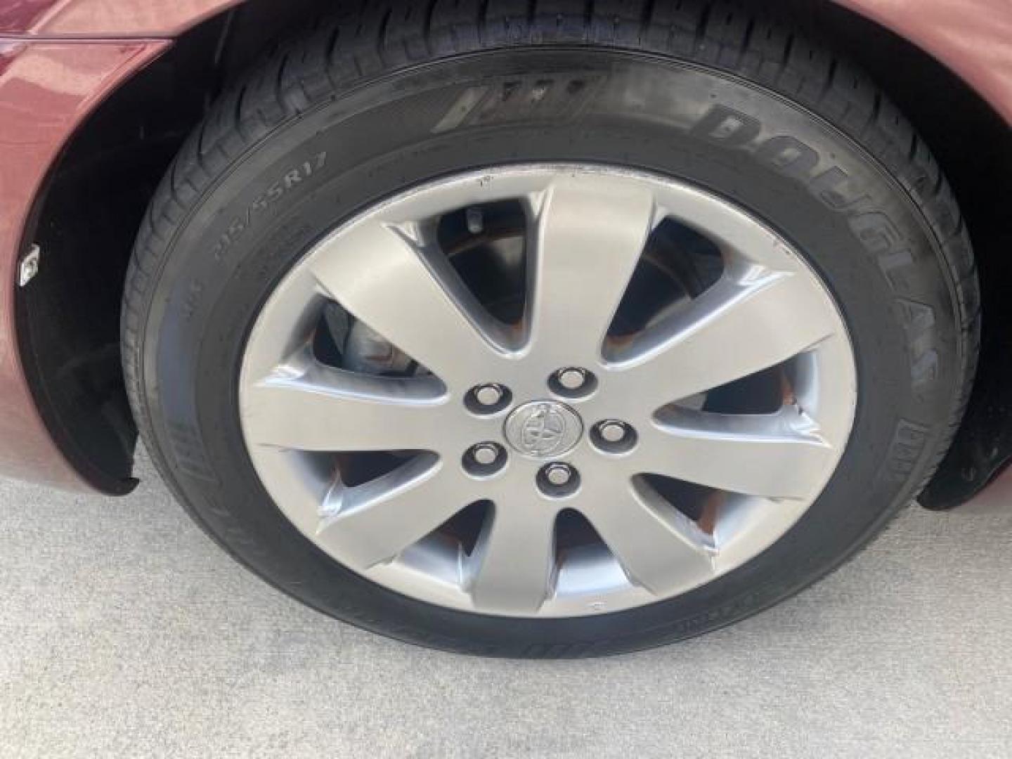 2006 Cassis Pearl /Ivory Toyota Avalon XLS LOW MILES 49,416 NAV SUNROOF (4T1BK36BX6U) with an 3.5L 24-Valve EFI DOHC V6 Engine engine, Automatic transmission, located at 4701 North Dixie Hwy, Pompano Beach, FL, 33064, (954) 422-2889, 26.240938, -80.123474 - OUR WEBPAGE FLORIDACARS1.COM HAS OVER 100 PHOTOS AND FREE CARFAX LINK 2006 TOYOTA AVALON XLS 31 MPG!! VIN: 4T1BK36BX6U147470 4 T 1 B K 3 6 B X 6 U 1 4 7 4 7 0 SEDAN 4 DR 3.5L V6 F DOHC 24V GASOLINE FRONT WHEEL DRIVE Features A/C Seat(s) ABS Brakes Air Conditioning Alloy Wheels AM/FM Stereo Automated - Photo#19