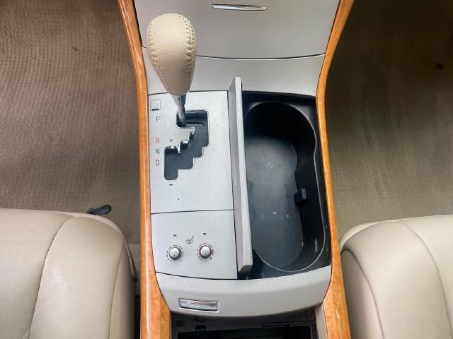 2006 Cassis Pearl /Ivory Toyota Avalon XLS LOW MILES 49,416 NAV SUNROOF (4T1BK36BX6U) with an 3.5L 24-Valve EFI DOHC V6 Engine engine, Automatic transmission, located at 4701 North Dixie Hwy, Pompano Beach, FL, 33064, (954) 422-2889, 26.240938, -80.123474 - OUR WEBPAGE FLORIDACARS1.COM HAS OVER 100 PHOTOS AND FREE CARFAX LINK 2006 TOYOTA AVALON XLS 31 MPG!! VIN: 4T1BK36BX6U147470 4 T 1 B K 3 6 B X 6 U 1 4 7 4 7 0 SEDAN 4 DR 3.5L V6 F DOHC 24V GASOLINE FRONT WHEEL DRIVE Features A/C Seat(s) ABS Brakes Air Conditioning Alloy Wheels AM/FM Stereo Automated - Photo#49