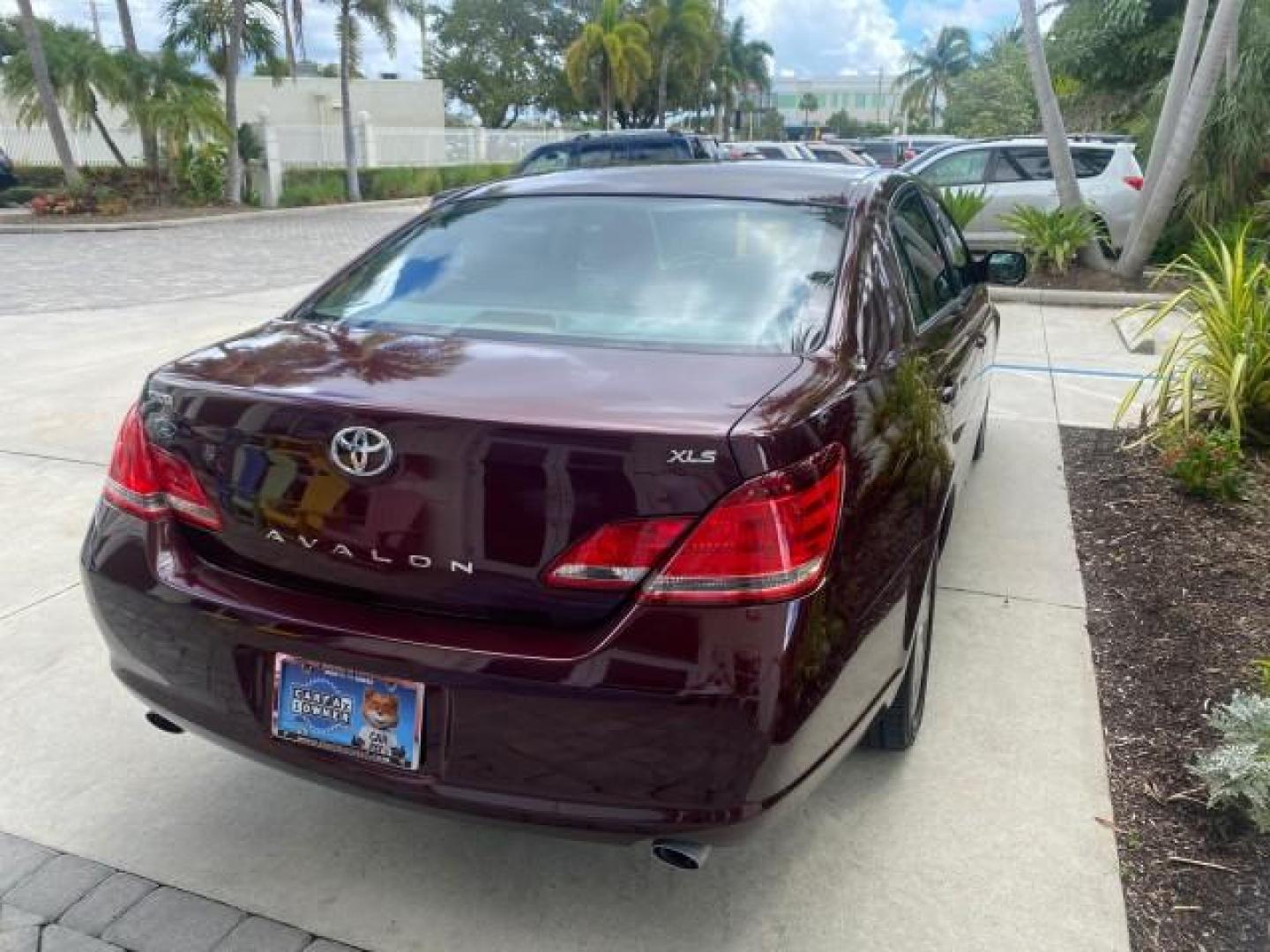 2006 Cassis Pearl /Ivory Toyota Avalon XLS LOW MILES 49,416 NAV SUNROOF (4T1BK36BX6U) with an 3.5L 24-Valve EFI DOHC V6 Engine engine, Automatic transmission, located at 4701 North Dixie Hwy, Pompano Beach, FL, 33064, (954) 422-2889, 26.240938, -80.123474 - OUR WEBPAGE FLORIDACARS1.COM HAS OVER 100 PHOTOS AND FREE CARFAX LINK 2006 TOYOTA AVALON XLS 31 MPG!! VIN: 4T1BK36BX6U147470 4 T 1 B K 3 6 B X 6 U 1 4 7 4 7 0 SEDAN 4 DR 3.5L V6 F DOHC 24V GASOLINE FRONT WHEEL DRIVE Features A/C Seat(s) ABS Brakes Air Conditioning Alloy Wheels AM/FM Stereo Automated - Photo#82