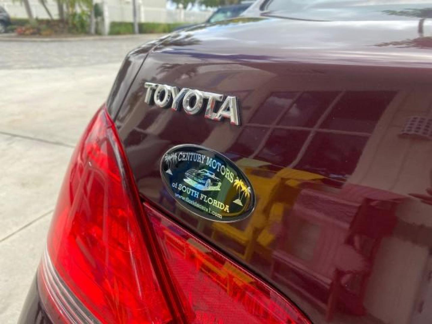 2006 Cassis Pearl /Ivory Toyota Avalon XLS LOW MILES 49,416 NAV SUNROOF (4T1BK36BX6U) with an 3.5L 24-Valve EFI DOHC V6 Engine engine, Automatic transmission, located at 4701 North Dixie Hwy, Pompano Beach, FL, 33064, (954) 422-2889, 26.240938, -80.123474 - OUR WEBPAGE FLORIDACARS1.COM HAS OVER 100 PHOTOS AND FREE CARFAX LINK 2006 TOYOTA AVALON XLS 31 MPG!! VIN: 4T1BK36BX6U147470 4 T 1 B K 3 6 B X 6 U 1 4 7 4 7 0 SEDAN 4 DR 3.5L V6 F DOHC 24V GASOLINE FRONT WHEEL DRIVE Features A/C Seat(s) ABS Brakes Air Conditioning Alloy Wheels AM/FM Stereo Automated - Photo#83