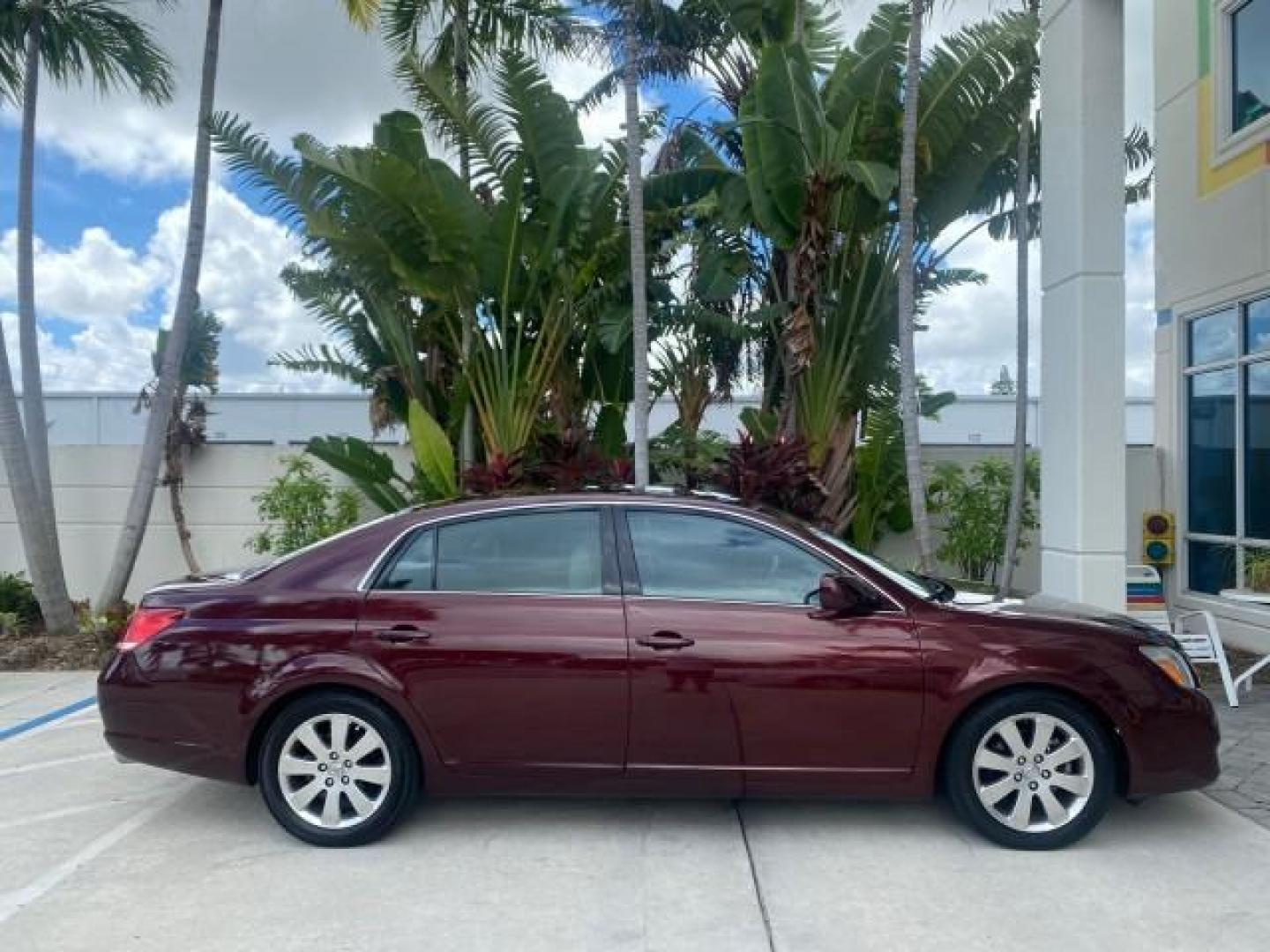 2006 Cassis Pearl /Ivory Toyota Avalon XLS LOW MILES 49,416 NAV SUNROOF (4T1BK36BX6U) with an 3.5L 24-Valve EFI DOHC V6 Engine engine, Automatic transmission, located at 4701 North Dixie Hwy, Pompano Beach, FL, 33064, (954) 422-2889, 26.240938, -80.123474 - OUR WEBPAGE FLORIDACARS1.COM HAS OVER 100 PHOTOS AND FREE CARFAX LINK 2006 TOYOTA AVALON XLS 31 MPG!! VIN: 4T1BK36BX6U147470 4 T 1 B K 3 6 B X 6 U 1 4 7 4 7 0 SEDAN 4 DR 3.5L V6 F DOHC 24V GASOLINE FRONT WHEEL DRIVE Features A/C Seat(s) ABS Brakes Air Conditioning Alloy Wheels AM/FM Stereo Automated - Photo#88