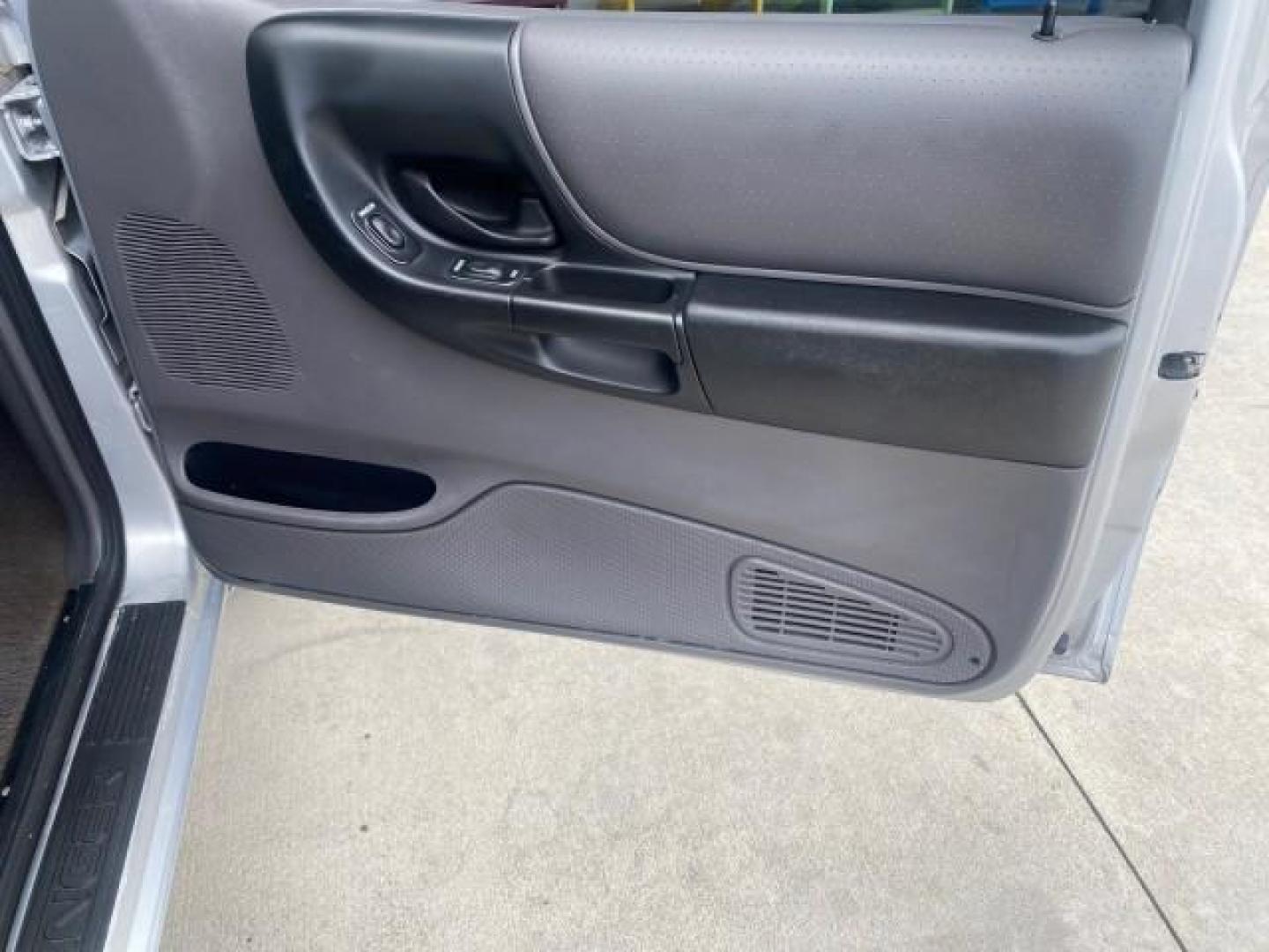 2002 Silver Frost Metallic /Dark Graphite Ford Ranger XLT 1 OWNER FLORIDA (1FTYR14U62P) with an 3.0L SEFI V6 Engine engine, Automatic transmission, located at 4701 North Dixie Hwy, Pompano Beach, FL, 33064, (954) 422-2889, 26.240938, -80.123474 - OUR WEBPAGE FLORIDACARS1.COM HAS OVER 100 PHOTOS AND FREE CARFAX LINK 2002 FORD RANGER EDGE VIN: 1FTYR14U62PA85366 1 F T Y R 1 4 U 6 2 P A 8 5 3 6 6 CLUB CAB PICKUP 3.0L V6 F OHV GASOLINE REAR WHEEL DRIVE Top Features Bed Liner Cloth Seats Tow Hitch Basic Features ABS Brakes Automatic Transmission C - Photo#87