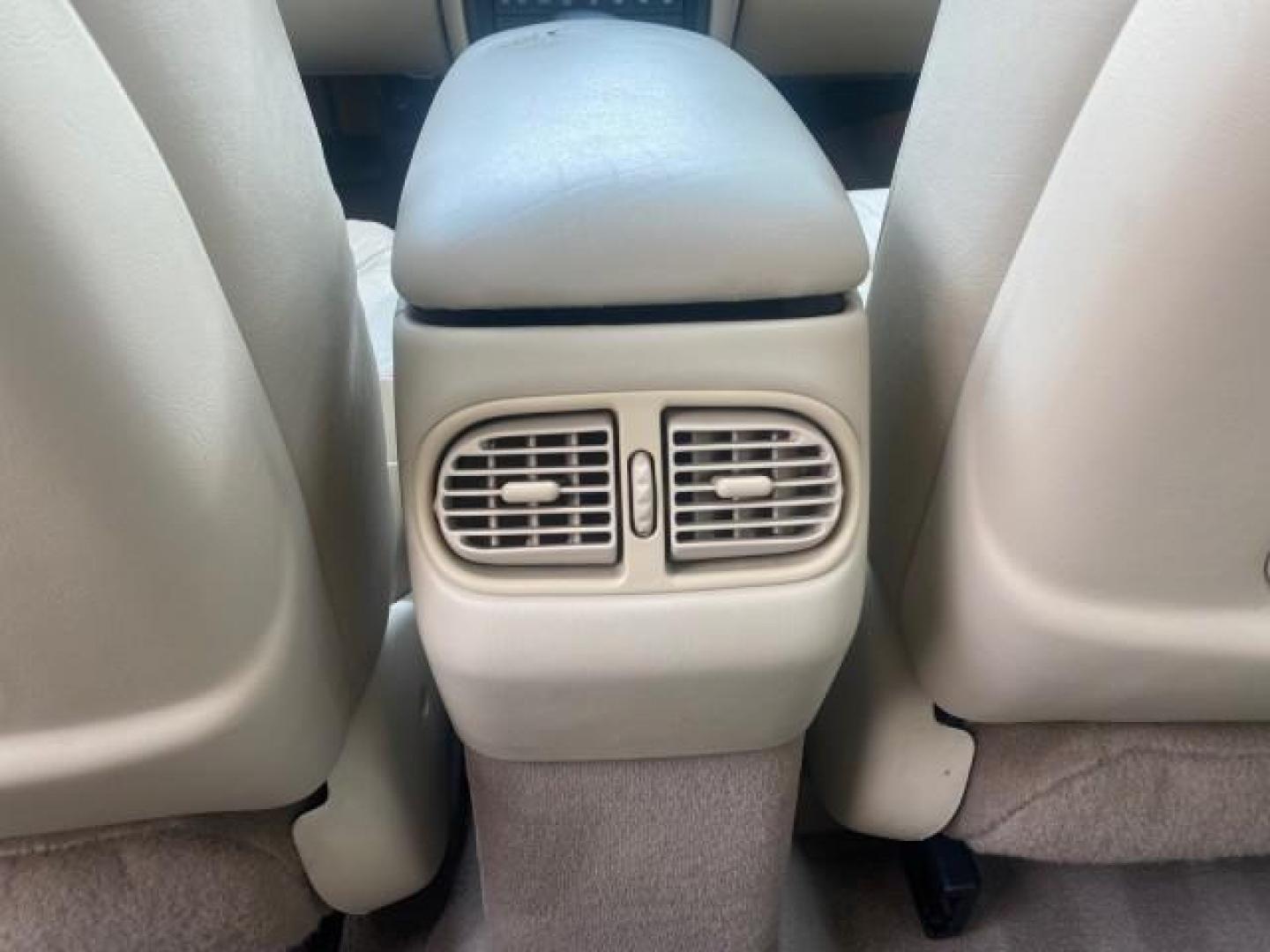 2002 Lt Parchment Gold Metallic /Light Graphite Lincoln Continental LOW MILES 60,071 1 OWNER FLORIDA (1LNHM97V12Y) with an 4.6L DOHC 32-Valve V8 Intech Engine engine, Automatic transmission, located at 4701 North Dixie Hwy, Pompano Beach, FL, 33064, (954) 422-2889, 26.240938, -80.123474 - OUR WEBPAGE FLORIDACARS1.COM HAS OVER 100 PHOTOS AND FREE CARFAX LINK 2002 LINCOLN CONTINENTAL VIN: 1LNHM97V12Y600863 1 L N H M 9 7 V 1 2 Y 6 0 0 8 6 3 SEDAN 4 DR 4.6L V8 F DOHC 32V GASOLINE FRONT WHEEL DRIVE Features ABS Brakes Air Conditioning Alloy Wheels AM/FM Stereo Automatic Transmission Casse - Photo#68