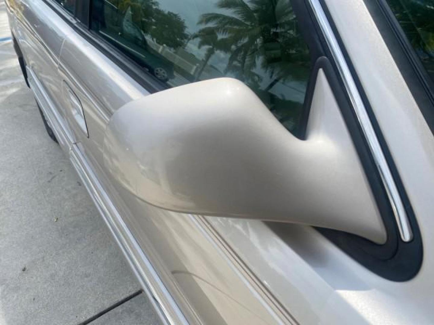 2002 Lt Parchment Gold Metallic /Light Graphite Lincoln Continental LOW MILES 60,071 1 OWNER FLORIDA (1LNHM97V12Y) with an 4.6L DOHC 32-Valve V8 Intech Engine engine, Automatic transmission, located at 4701 North Dixie Hwy, Pompano Beach, FL, 33064, (954) 422-2889, 26.240938, -80.123474 - OUR WEBPAGE FLORIDACARS1.COM HAS OVER 100 PHOTOS AND FREE CARFAX LINK 2002 LINCOLN CONTINENTAL VIN: 1LNHM97V12Y600863 1 L N H M 9 7 V 1 2 Y 6 0 0 8 6 3 SEDAN 4 DR 4.6L V8 F DOHC 32V GASOLINE FRONT WHEEL DRIVE Features ABS Brakes Air Conditioning Alloy Wheels AM/FM Stereo Automatic Transmission Casse - Photo#87