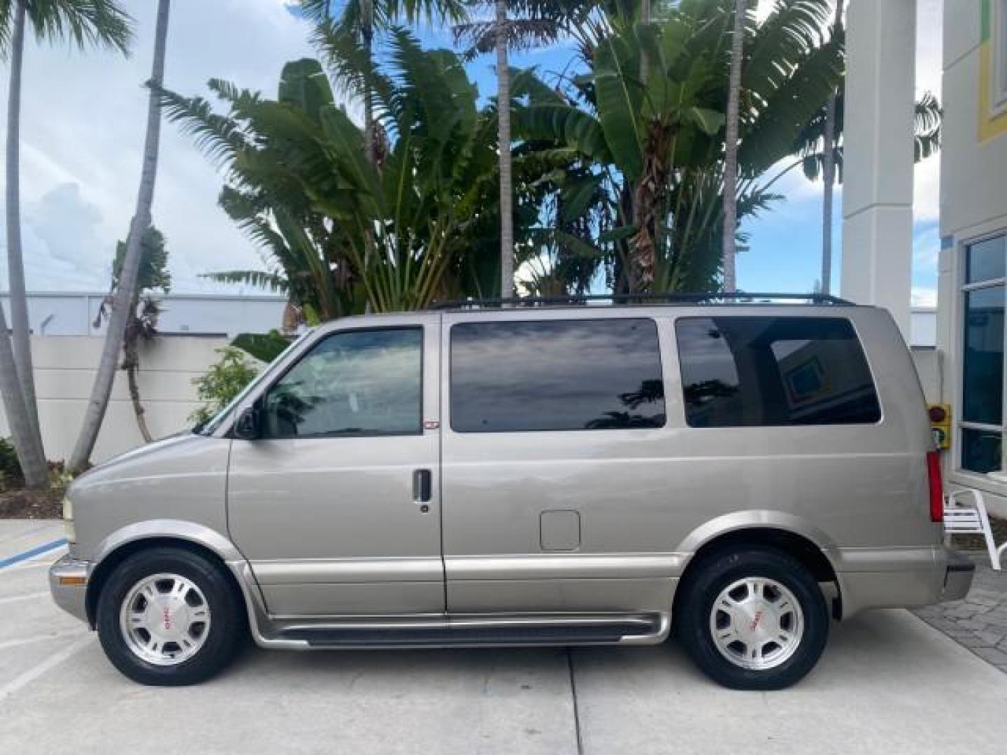 2004 Pewter Metallic /Medium Gray GMC Safari Passenger AWD LOW MILES 84,154 (1GKEL19X34B) with an 4.3L Vortec 4300 V6 MFI Engine engine, Automatic transmission, located at 4701 North Dixie Hwy, Pompano Beach, FL, 33064, (954) 422-2889, 26.240938, -80.123474 - OUR WEBPAGE FLORIDACARS1.COM HAS OVER 100 PHOTOS AND FREE CARFAX LINK 2004 GMC SAFARI VIN: 1GKEL19X34B502356 1 G K E L 1 9 X 3 4 B 5 0 2 3 5 6 VAN 4.3L V6 F GASOLINE ALL WHEEL DRIVE Features 4WD/AWD ABS Brakes Air Conditioning AM/FM Stereo Automatic Transmission Cassette Player CD Audio Convenience - Photo#31