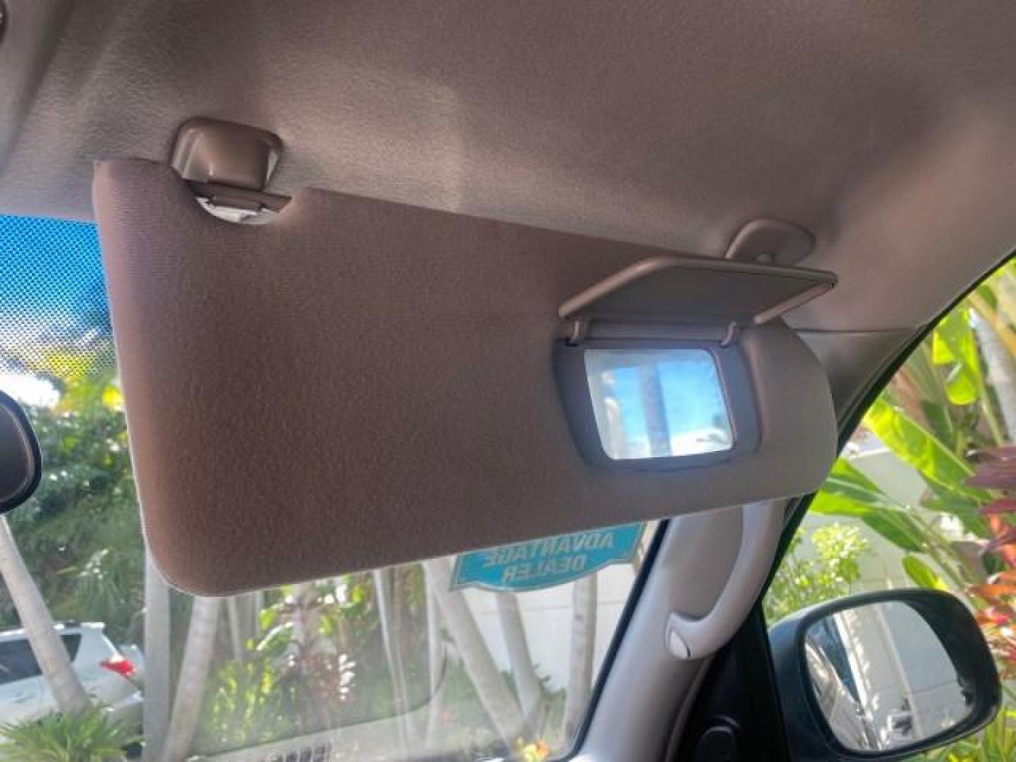 2007 Phantom Gray Pearl /Light Charcoal Toyota Sequoia SR5 LEATHER LIKE NEW (5TDZT34A47S) with an 4.7L DOHC EFI 32-Valve V8 i-Force VVT-i Engine engine, Automatic transmission, located at 4701 North Dixie Hwy, Pompano Beach, FL, 33064, (954) 422-2889, 26.240938, -80.123474 - OUR WEBPAGE FLORIDACARS1.COM HAS OVER 100 PHOTOS AND FREE CARFAX LINK 2007 TOYOTA SEQUOIA SR5 VIN: 5TDZT34A47S287188 5 T D Z T 3 4 A 4 7 S 2 8 7 1 8 8 4 DOOR WAGON/SPORT UTILITY 4.7L V8 F DOHC 32V GASOLINE REAR WHEEL DRIVE Features ABS Brakes Air Conditioning AM/FM Stereo Automatic Transmission Cass - Photo#69