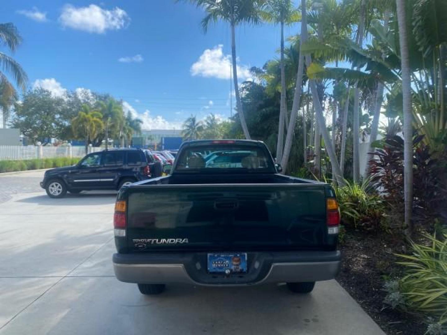 2003 Imperial Jade Mica /Oak Toyota Tundra LOW MILES 65,744 1 OWNER FL (5TBJN32173S) with an 3.4L DOHC EFI 24-Valve V6 Engine engine, Automatic transmission, located at 4701 North Dixie Hwy, Pompano Beach, FL, 33064, (954) 422-2889, 26.240938, -80.123474 - OUR WEBPAGE FLORIDACARS1.COM HAS OVER 100 PHOTOS AND FREE CARFAX LINK 2003 TOYOTA TUNDRA VIN: 5TBJN32173S387816 5 T B J N 3 2 1 7 3 S 3 8 7 8 1 6 PICKUP 3.4L V6 F DOHC 24V GASOLINE REAR WHEEL DRIVE Features ABS Brakes Air Conditioning AM/FM Stereo Automatic Transmission Bed Liner CD Audio Cloth Seat - Photo#6