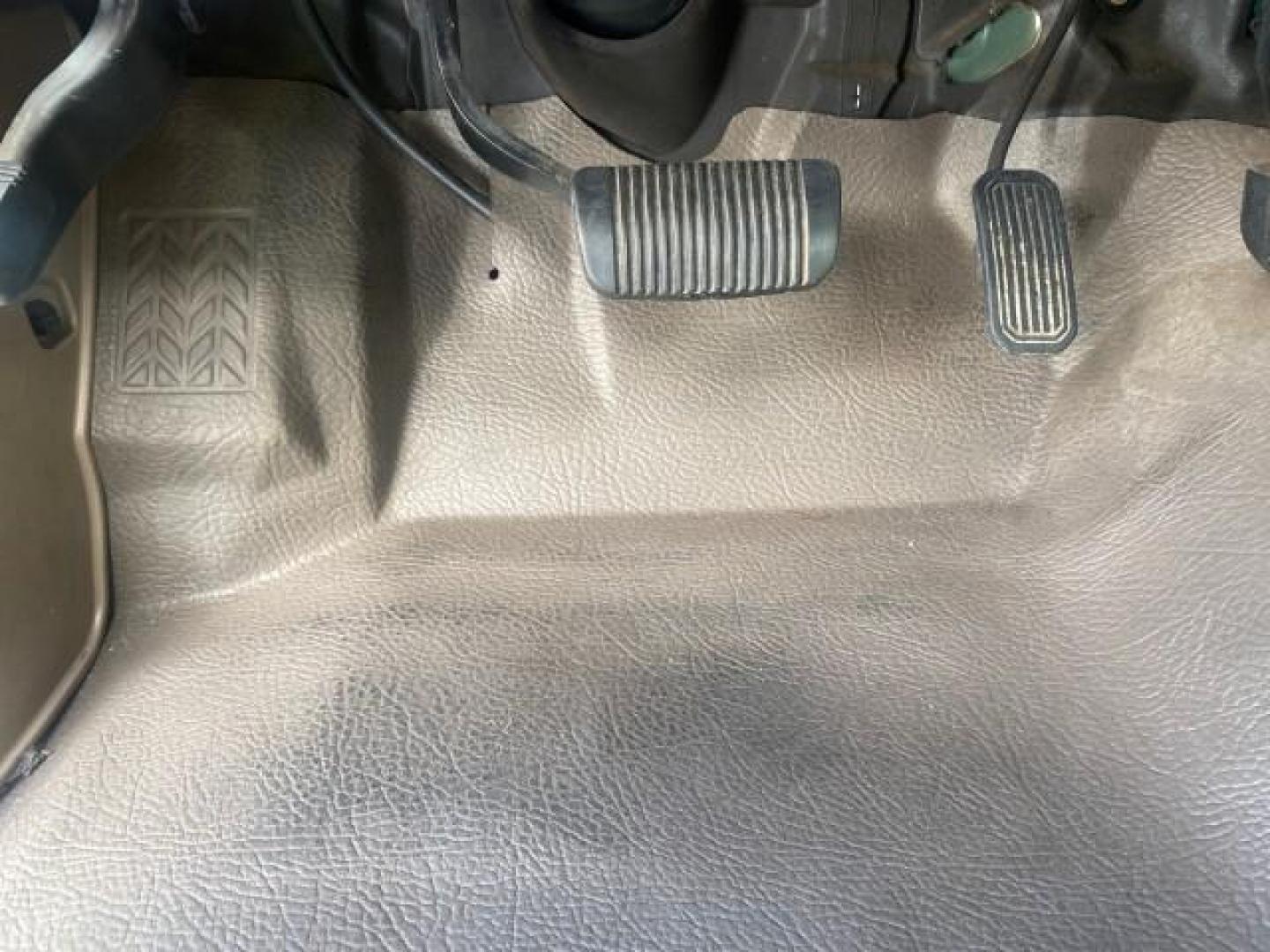 2003 Imperial Jade Mica /Oak Toyota Tundra LOW MILES 65,744 1 OWNER FL (5TBJN32173S) with an 3.4L DOHC EFI 24-Valve V6 Engine engine, Automatic transmission, located at 4701 North Dixie Hwy, Pompano Beach, FL, 33064, (954) 422-2889, 26.240938, -80.123474 - OUR WEBPAGE FLORIDACARS1.COM HAS OVER 100 PHOTOS AND FREE CARFAX LINK 2003 TOYOTA TUNDRA VIN: 5TBJN32173S387816 5 T B J N 3 2 1 7 3 S 3 8 7 8 1 6 PICKUP 3.4L V6 F DOHC 24V GASOLINE REAR WHEEL DRIVE Features ABS Brakes Air Conditioning AM/FM Stereo Automatic Transmission Bed Liner CD Audio Cloth Seat - Photo#53