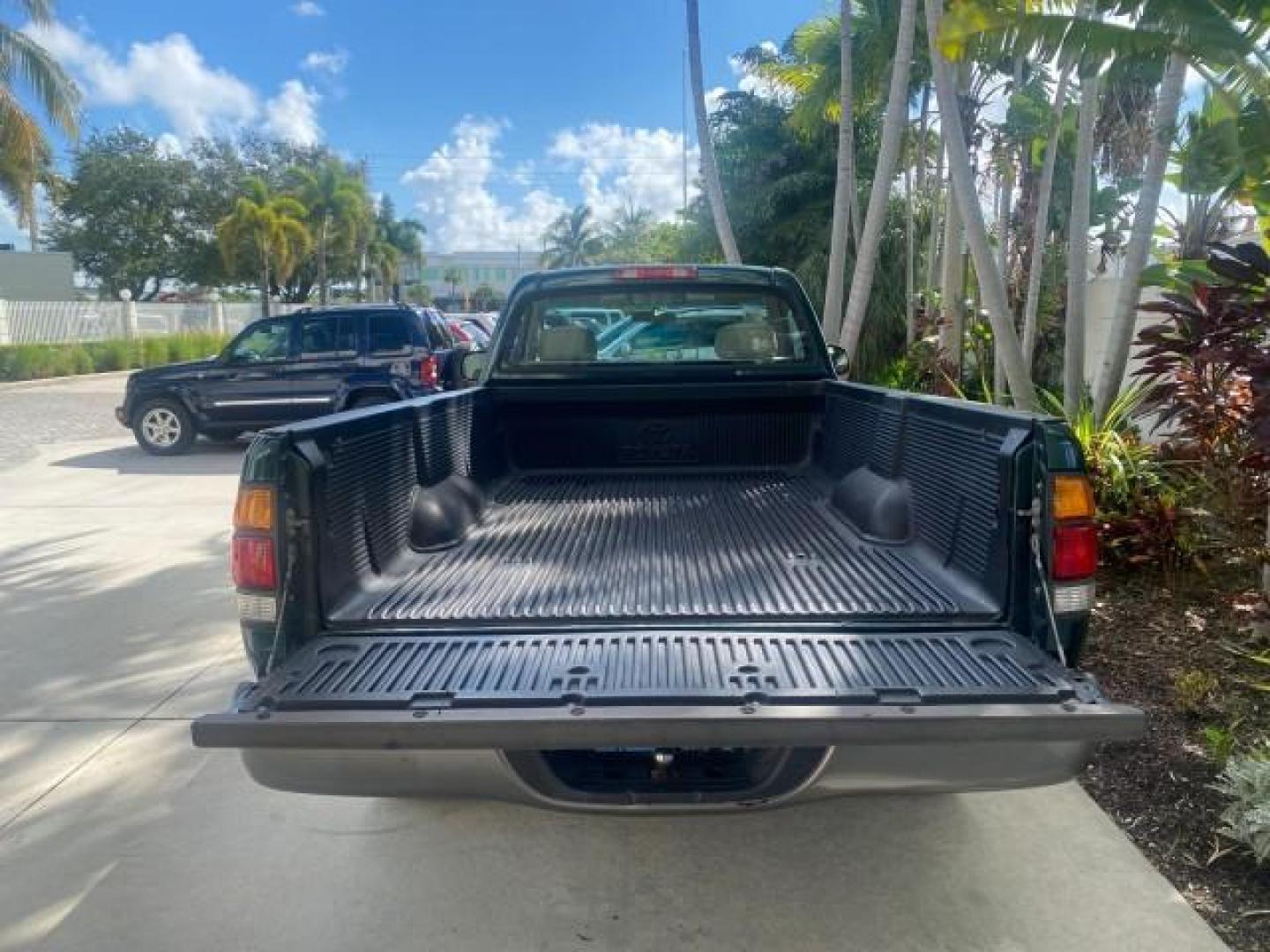 2003 Imperial Jade Mica /Oak Toyota Tundra LOW MILES 65,744 1 OWNER FL (5TBJN32173S) with an 3.4L DOHC EFI 24-Valve V6 Engine engine, Automatic transmission, located at 4701 North Dixie Hwy, Pompano Beach, FL, 33064, (954) 422-2889, 26.240938, -80.123474 - OUR WEBPAGE FLORIDACARS1.COM HAS OVER 100 PHOTOS AND FREE CARFAX LINK 2003 TOYOTA TUNDRA VIN: 5TBJN32173S387816 5 T B J N 3 2 1 7 3 S 3 8 7 8 1 6 PICKUP 3.4L V6 F DOHC 24V GASOLINE REAR WHEEL DRIVE Features ABS Brakes Air Conditioning AM/FM Stereo Automatic Transmission Bed Liner CD Audio Cloth Seat - Photo#82