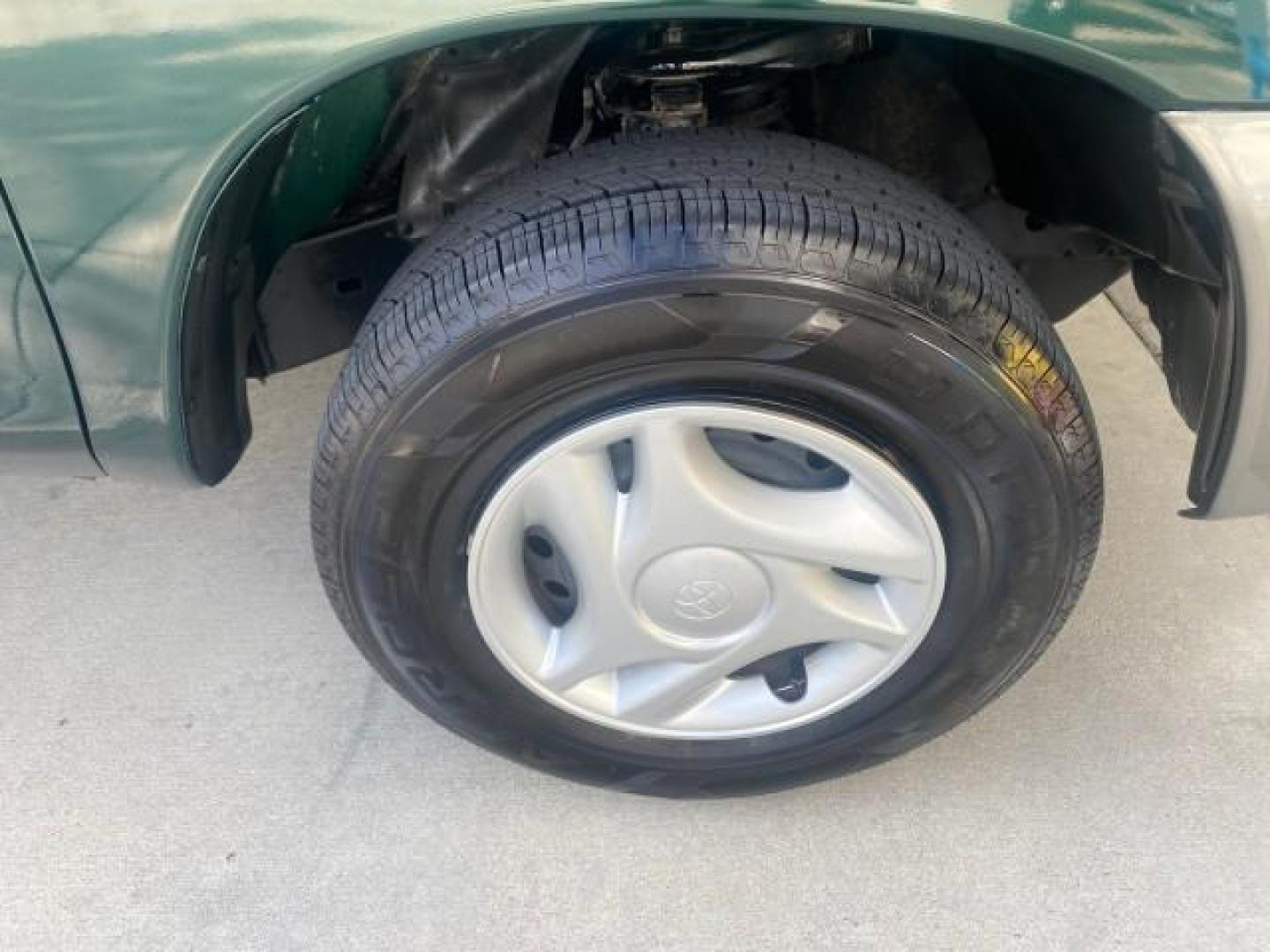 2003 Imperial Jade Mica /Oak Toyota Tundra LOW MILES 65,744 1 OWNER FL (5TBJN32173S) with an 3.4L DOHC EFI 24-Valve V6 Engine engine, Automatic transmission, located at 4701 North Dixie Hwy, Pompano Beach, FL, 33064, (954) 422-2889, 26.240938, -80.123474 - OUR WEBPAGE FLORIDACARS1.COM HAS OVER 100 PHOTOS AND FREE CARFAX LINK 2003 TOYOTA TUNDRA VIN: 5TBJN32173S387816 5 T B J N 3 2 1 7 3 S 3 8 7 8 1 6 PICKUP 3.4L V6 F DOHC 24V GASOLINE REAR WHEEL DRIVE Features ABS Brakes Air Conditioning AM/FM Stereo Automatic Transmission Bed Liner CD Audio Cloth Seat - Photo#97