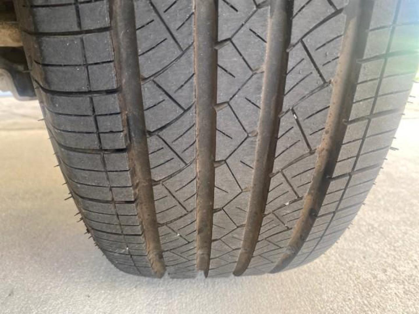 2003 Imperial Jade Mica /Oak Toyota Tundra LOW MILES 65,744 1 OWNER FL (5TBJN32173S) with an 3.4L DOHC EFI 24-Valve V6 Engine engine, Automatic transmission, located at 4701 North Dixie Hwy, Pompano Beach, FL, 33064, (954) 422-2889, 26.240938, -80.123474 - OUR WEBPAGE FLORIDACARS1.COM HAS OVER 100 PHOTOS AND FREE CARFAX LINK 2003 TOYOTA TUNDRA VIN: 5TBJN32173S387816 5 T B J N 3 2 1 7 3 S 3 8 7 8 1 6 PICKUP 3.4L V6 F DOHC 24V GASOLINE REAR WHEEL DRIVE Features ABS Brakes Air Conditioning AM/FM Stereo Automatic Transmission Bed Liner CD Audio Cloth Seat - Photo#98