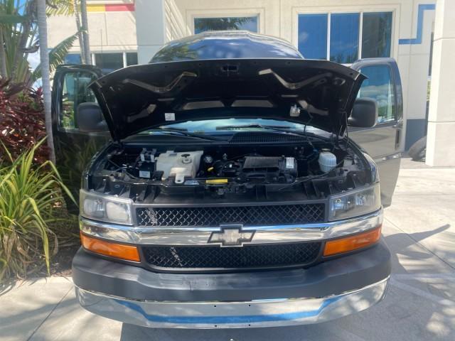 2004 Black /Medium Dark Pewter Chevrolet Express HANDICAP LIFT 1 OWNER FLORIDA HIGH TOP CONV VAN (1GBFG15T441) with an 5.3L Vortec 5300 V8 SFI Engine engine, Automatic transmission, located at 4701 North Dixie Hwy, Pompano Beach, FL, 33064, (954) 422-2889, 26.240938, -80.123474 - OUR WEBPAGE FLORIDACARS1.COM HAS OVER 100 PHOTOS AND FREE CARFAX LINK 2004 CHEVROLET EXPRESS G1500 HIGH TOP CONVERSION VAN WITH HANDICAP RAMP/LIFT VIN: 1GBFG15T441124744 THIS VAN COSTS $85,000 BRAND NEW WITH THE HANDICAP RAMP 1 G B F G 1 5 T 4 4 1 1 2 4 7 4 4 VAN 5.3L V8 F GASOLINE REAR WHEEL DRIVE - Photo#17