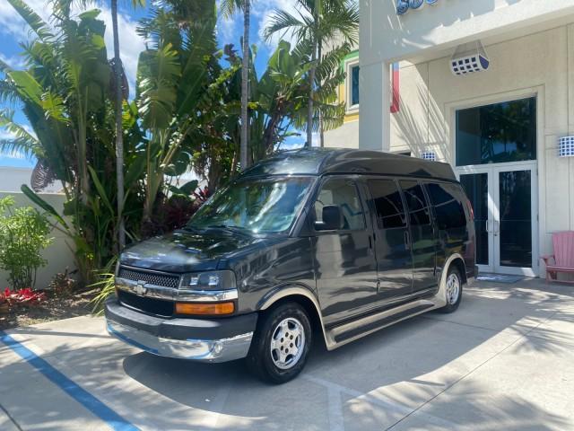 2004 Black /Medium Dark Pewter Chevrolet Express HANDICAP LIFT 1 OWNER FLORIDA HIGH TOP CONV VAN (1GBFG15T441) with an 5.3L Vortec 5300 V8 SFI Engine engine, Automatic transmission, located at 4701 North Dixie Hwy, Pompano Beach, FL, 33064, (954) 422-2889, 26.240938, -80.123474 - OUR WEBPAGE FLORIDACARS1.COM HAS OVER 100 PHOTOS AND FREE CARFAX LINK 2004 CHEVROLET EXPRESS G1500 HIGH TOP CONVERSION VAN WITH HANDICAP RAMP/LIFT VIN: 1GBFG15T441124744 THIS VAN COSTS $85,000 BRAND NEW WITH THE HANDICAP RAMP 1 G B F G 1 5 T 4 4 1 1 2 4 7 4 4 VAN 5.3L V8 F GASOLINE REAR WHEEL DRIVE - Photo#29