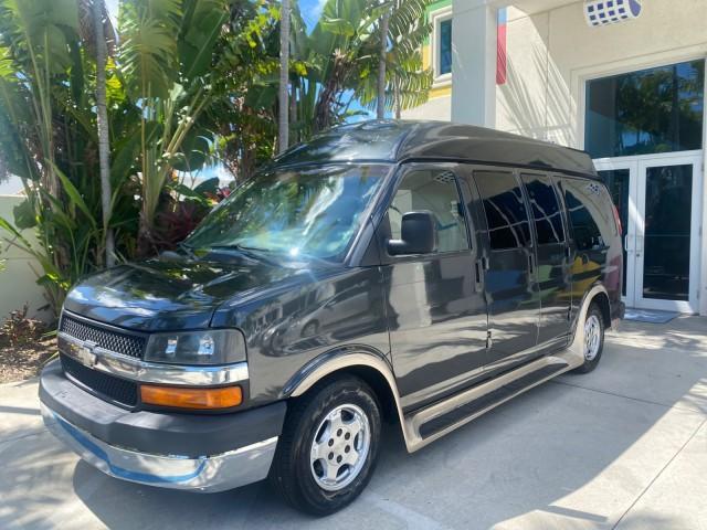 2004 Black /Medium Dark Pewter Chevrolet Express HANDICAP LIFT 1 OWNER FLORIDA HIGH TOP CONV VAN (1GBFG15T441) with an 5.3L Vortec 5300 V8 SFI Engine engine, Automatic transmission, located at 4701 North Dixie Hwy, Pompano Beach, FL, 33064, (954) 422-2889, 26.240938, -80.123474 - OUR WEBPAGE FLORIDACARS1.COM HAS OVER 100 PHOTOS AND FREE CARFAX LINK 2004 CHEVROLET EXPRESS G1500 HIGH TOP CONVERSION VAN WITH HANDICAP RAMP/LIFT VIN: 1GBFG15T441124744 THIS VAN COSTS $85,000 BRAND NEW WITH THE HANDICAP RAMP 1 G B F G 1 5 T 4 4 1 1 2 4 7 4 4 VAN 5.3L V8 F GASOLINE REAR WHEEL DRIVE - Photo#32