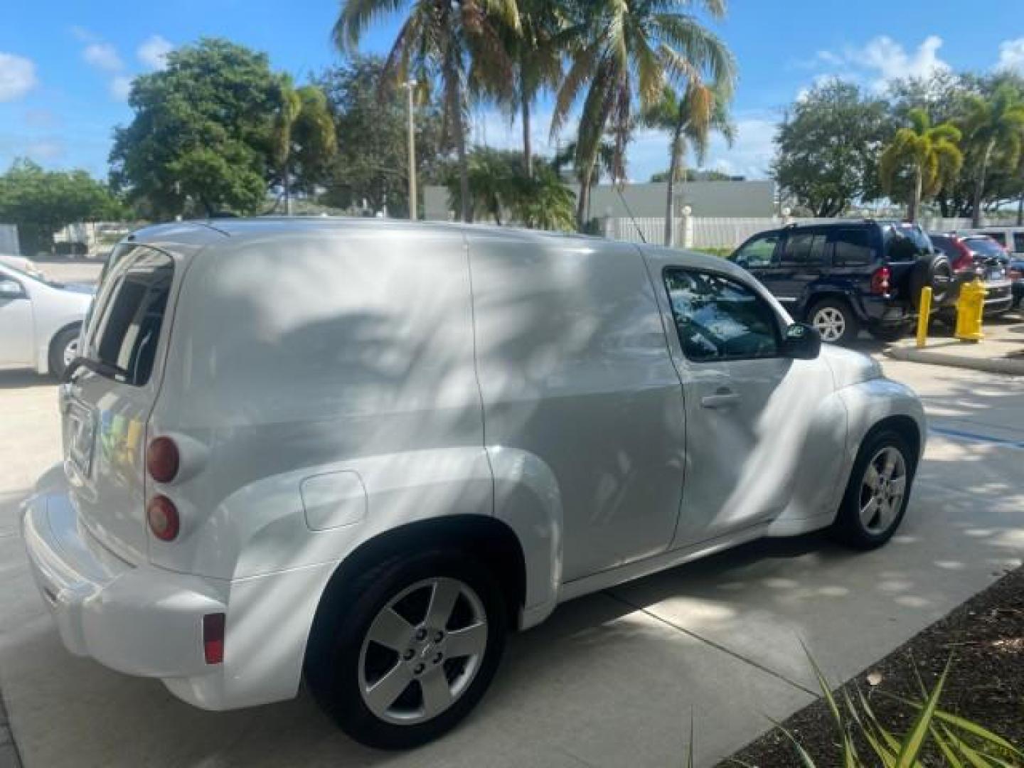 2008 Summit White /Ebony Chevrolet HHR Panel LS LOW MILES 48,623 1 OWNER (3GCCA85D78S) with an Ecotec 2.2L DOHC 16-Valve 4-Cyl SFI Engine engine, Automatic transmission, located at 4701 North Dixie Hwy, Pompano Beach, FL, 33064, (954) 422-2889, 26.240938, -80.123474 - OUR WEBPAGE FLORIDACARS1.COM HAS OVER 100 PHOTOS AND FREE CARFAX LINK 2008 CHEVROLET HHR PANEL LS VIN: 3GCCA85D78S656513 3 G C C A 8 5 D 7 8 S 6 5 6 5 1 3 UTILITY (BLAZER, JIMMY, SCOUT, ETC.) 2.2L I4 F DOHC GASOLINE 30 MPG FRONT WHEEL DRIVE Features Air Conditioning AM/FM Stereo Automatic Transmissi - Photo#7