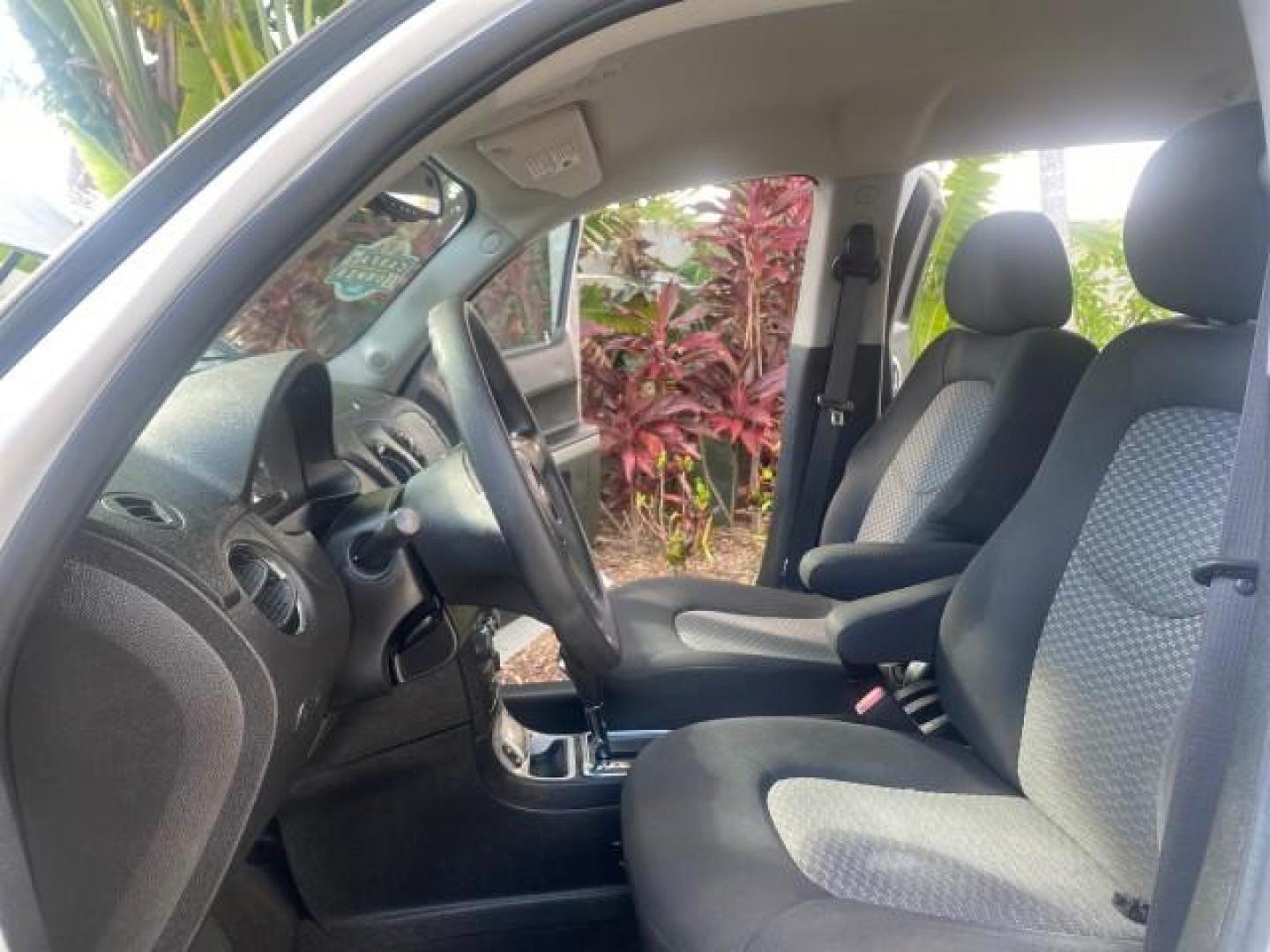 2008 Summit White /Ebony Chevrolet HHR Panel LS LOW MILES 48,623 1 OWNER (3GCCA85D78S) with an Ecotec 2.2L DOHC 16-Valve 4-Cyl SFI Engine engine, Automatic transmission, located at 4701 North Dixie Hwy, Pompano Beach, FL, 33064, (954) 422-2889, 26.240938, -80.123474 - OUR WEBPAGE FLORIDACARS1.COM HAS OVER 100 PHOTOS AND FREE CARFAX LINK 2008 CHEVROLET HHR PANEL LS VIN: 3GCCA85D78S656513 3 G C C A 8 5 D 7 8 S 6 5 6 5 1 3 UTILITY (BLAZER, JIMMY, SCOUT, ETC.) 2.2L I4 F DOHC GASOLINE 30 MPG FRONT WHEEL DRIVE Features Air Conditioning AM/FM Stereo Automatic Transmissi - Photo#10