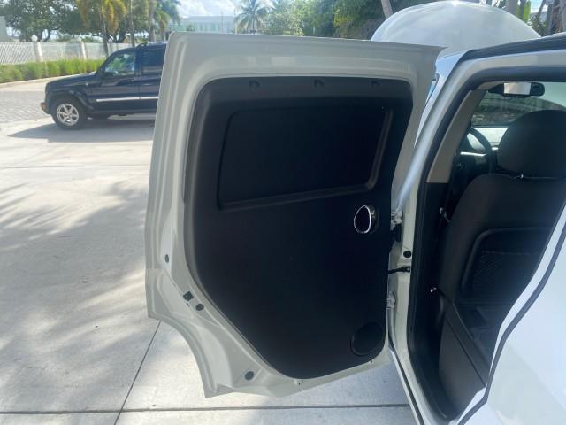 2008 Summit White /Ebony Chevrolet HHR Panel LS LOW MILES 48,628 1 OWNER (3GCCA85D78S) with an Ecotec 2.2L DOHC 16-Valve 4-Cyl SFI Engine engine, Automatic transmission, located at 4701 North Dixie Hwy, Pompano Beach, FL, 33064, (954) 422-2889, 26.240938, -80.123474 - OUR WEBPAGE FLORIDACARS1.COM HAS OVER 100 PHOTOS AND FREE CARFAX LINK 2008 CHEVROLET HHR PANEL LS WE ADDED 4 NEW TIRES TODAY VIN: 3GCCA85D78S656513 3 G C C A 8 5 D 7 8 S 6 5 6 5 1 3 UTILITY (BLAZER, JIMMY, SCOUT, ETC.) 2.2L I4 F DOHC GASOLINE 30 MPG FRONT WHEEL DRIVE Features Air Conditioning AM/FM - Photo#13