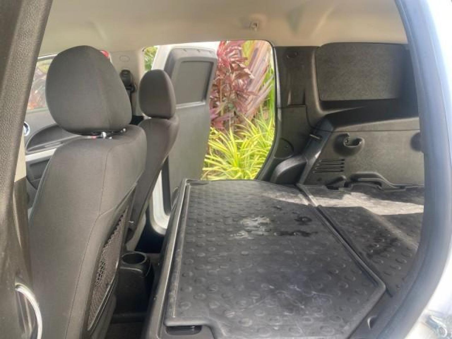 2008 Summit White /Ebony Chevrolet HHR Panel LS LOW MILES 48,623 1 OWNER (3GCCA85D78S) with an Ecotec 2.2L DOHC 16-Valve 4-Cyl SFI Engine engine, Automatic transmission, located at 4701 North Dixie Hwy, Pompano Beach, FL, 33064, (954) 422-2889, 26.240938, -80.123474 - OUR WEBPAGE FLORIDACARS1.COM HAS OVER 100 PHOTOS AND FREE CARFAX LINK 2008 CHEVROLET HHR PANEL LS VIN: 3GCCA85D78S656513 3 G C C A 8 5 D 7 8 S 6 5 6 5 1 3 UTILITY (BLAZER, JIMMY, SCOUT, ETC.) 2.2L I4 F DOHC GASOLINE 30 MPG FRONT WHEEL DRIVE Features Air Conditioning AM/FM Stereo Automatic Transmissi - Photo#14