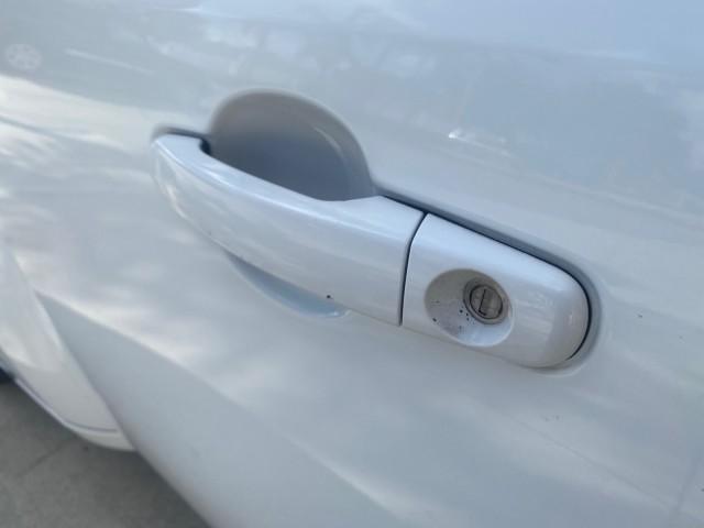 2008 Summit White /Ebony Chevrolet HHR Panel LS LOW MILES 48,628 1 OWNER (3GCCA85D78S) with an Ecotec 2.2L DOHC 16-Valve 4-Cyl SFI Engine engine, Automatic transmission, located at 4701 North Dixie Hwy, Pompano Beach, FL, 33064, (954) 422-2889, 26.240938, -80.123474 - OUR WEBPAGE FLORIDACARS1.COM HAS OVER 100 PHOTOS AND FREE CARFAX LINK 2008 CHEVROLET HHR PANEL LS WE ADDED 4 NEW TIRES TODAY VIN: 3GCCA85D78S656513 3 G C C A 8 5 D 7 8 S 6 5 6 5 1 3 UTILITY (BLAZER, JIMMY, SCOUT, ETC.) 2.2L I4 F DOHC GASOLINE 30 MPG FRONT WHEEL DRIVE Features Air Conditioning AM/FM - Photo#28