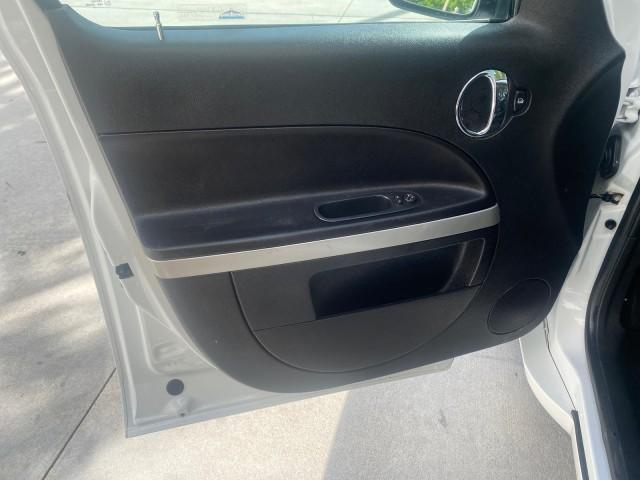 2008 Summit White /Ebony Chevrolet HHR Panel LS LOW MILES 48,628 1 OWNER (3GCCA85D78S) with an Ecotec 2.2L DOHC 16-Valve 4-Cyl SFI Engine engine, Automatic transmission, located at 4701 North Dixie Hwy, Pompano Beach, FL, 33064, (954) 422-2889, 26.240938, -80.123474 - OUR WEBPAGE FLORIDACARS1.COM HAS OVER 100 PHOTOS AND FREE CARFAX LINK 2008 CHEVROLET HHR PANEL LS WE ADDED 4 NEW TIRES TODAY VIN: 3GCCA85D78S656513 3 G C C A 8 5 D 7 8 S 6 5 6 5 1 3 UTILITY (BLAZER, JIMMY, SCOUT, ETC.) 2.2L I4 F DOHC GASOLINE 30 MPG FRONT WHEEL DRIVE Features Air Conditioning AM/FM - Photo#31