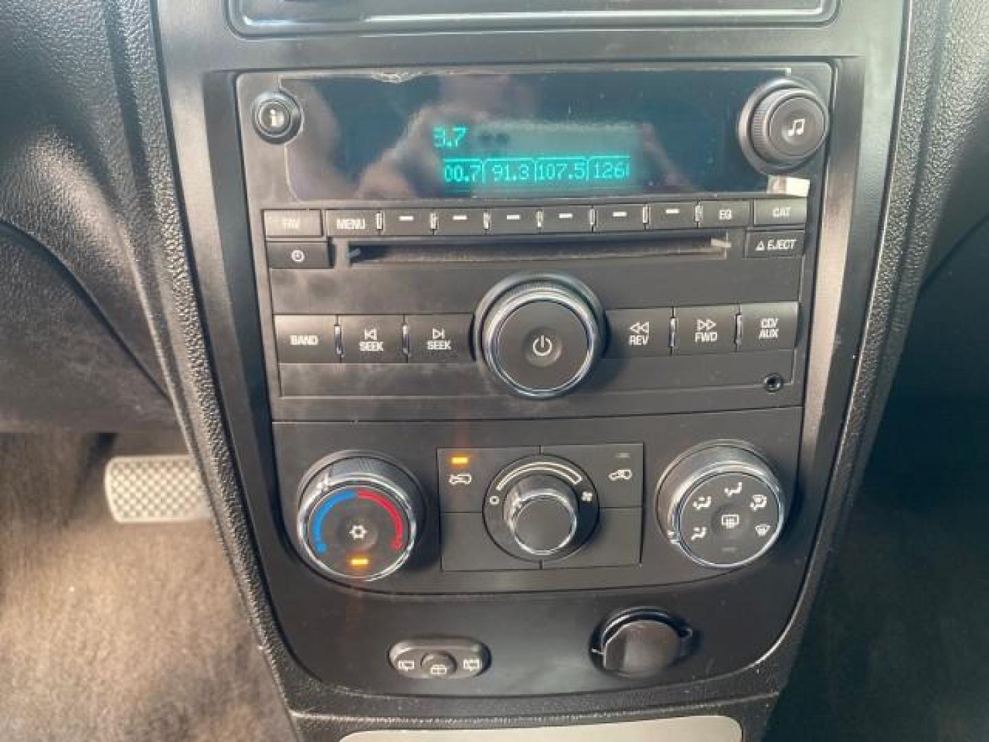 2008 Summit White /Ebony Chevrolet HHR Panel LS LOW MILES 48,623 1 OWNER (3GCCA85D78S) with an Ecotec 2.2L DOHC 16-Valve 4-Cyl SFI Engine engine, Automatic transmission, located at 4701 North Dixie Hwy, Pompano Beach, FL, 33064, (954) 422-2889, 26.240938, -80.123474 - OUR WEBPAGE FLORIDACARS1.COM HAS OVER 100 PHOTOS AND FREE CARFAX LINK 2008 CHEVROLET HHR PANEL LS VIN: 3GCCA85D78S656513 3 G C C A 8 5 D 7 8 S 6 5 6 5 1 3 UTILITY (BLAZER, JIMMY, SCOUT, ETC.) 2.2L I4 F DOHC GASOLINE 30 MPG FRONT WHEEL DRIVE Features Air Conditioning AM/FM Stereo Automatic Transmissi - Photo#47