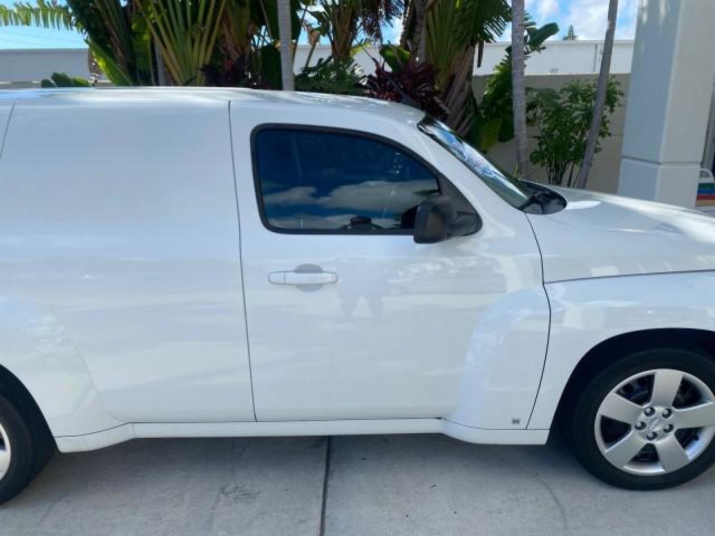 2008 Summit White /Ebony Chevrolet HHR Panel LS LOW MILES 48,623 1 OWNER (3GCCA85D78S) with an Ecotec 2.2L DOHC 16-Valve 4-Cyl SFI Engine engine, Automatic transmission, located at 4701 North Dixie Hwy, Pompano Beach, FL, 33064, (954) 422-2889, 26.240938, -80.123474 - OUR WEBPAGE FLORIDACARS1.COM HAS OVER 100 PHOTOS AND FREE CARFAX LINK 2008 CHEVROLET HHR PANEL LS VIN: 3GCCA85D78S656513 3 G C C A 8 5 D 7 8 S 6 5 6 5 1 3 UTILITY (BLAZER, JIMMY, SCOUT, ETC.) 2.2L I4 F DOHC GASOLINE 30 MPG FRONT WHEEL DRIVE Features Air Conditioning AM/FM Stereo Automatic Transmissi - Photo#94
