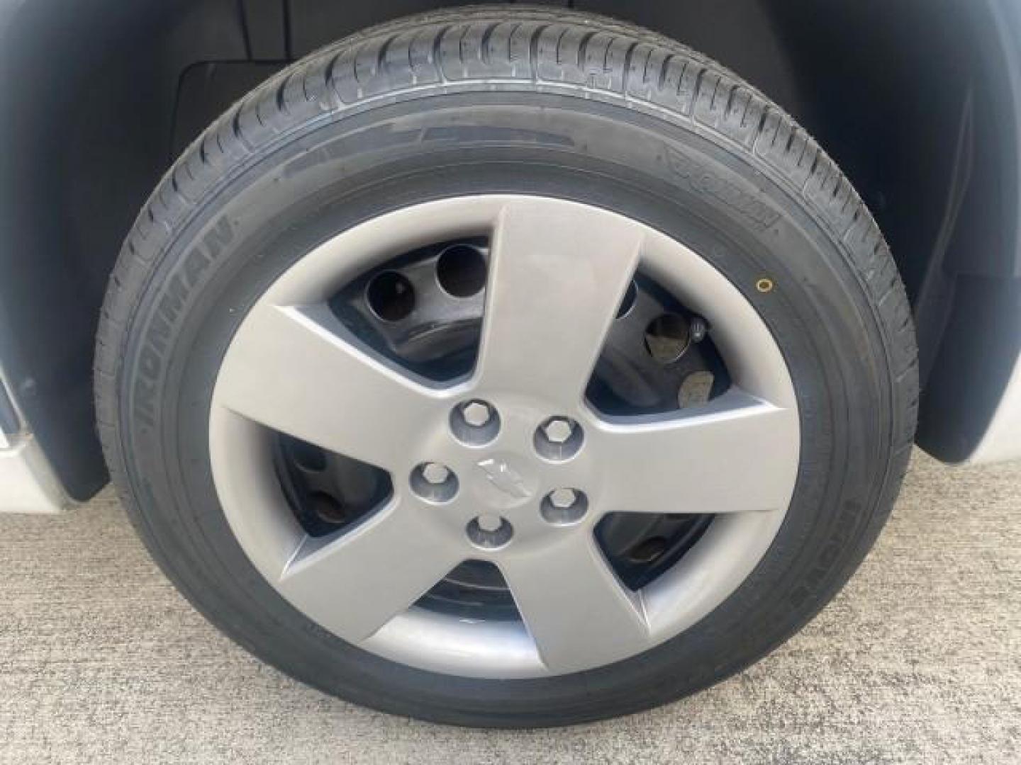 2008 Summit White /Ebony Chevrolet HHR Panel LS LOW MILES 48,628 1 OWNER (3GCCA85D78S) with an Ecotec 2.2L DOHC 16-Valve 4-Cyl SFI Engine engine, Automatic transmission, located at 4701 North Dixie Hwy, Pompano Beach, FL, 33064, (954) 422-2889, 26.240938, -80.123474 - OUR WEBPAGE FLORIDACARS1.COM HAS OVER 100 PHOTOS AND FREE CARFAX LINK 2008 CHEVROLET HHR PANEL LS WE ADDED 4 NEW TIRES TODAY VIN: 3GCCA85D78S656513 3 G C C A 8 5 D 7 8 S 6 5 6 5 1 3 UTILITY (BLAZER, JIMMY, SCOUT, ETC.) 2.2L I4 F DOHC GASOLINE 30 MPG FRONT WHEEL DRIVE Features Air Conditioning AM/FM - Photo#66