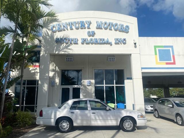 photo of 2007 Mercury Grand Marquis LS LOW MILES 62,205